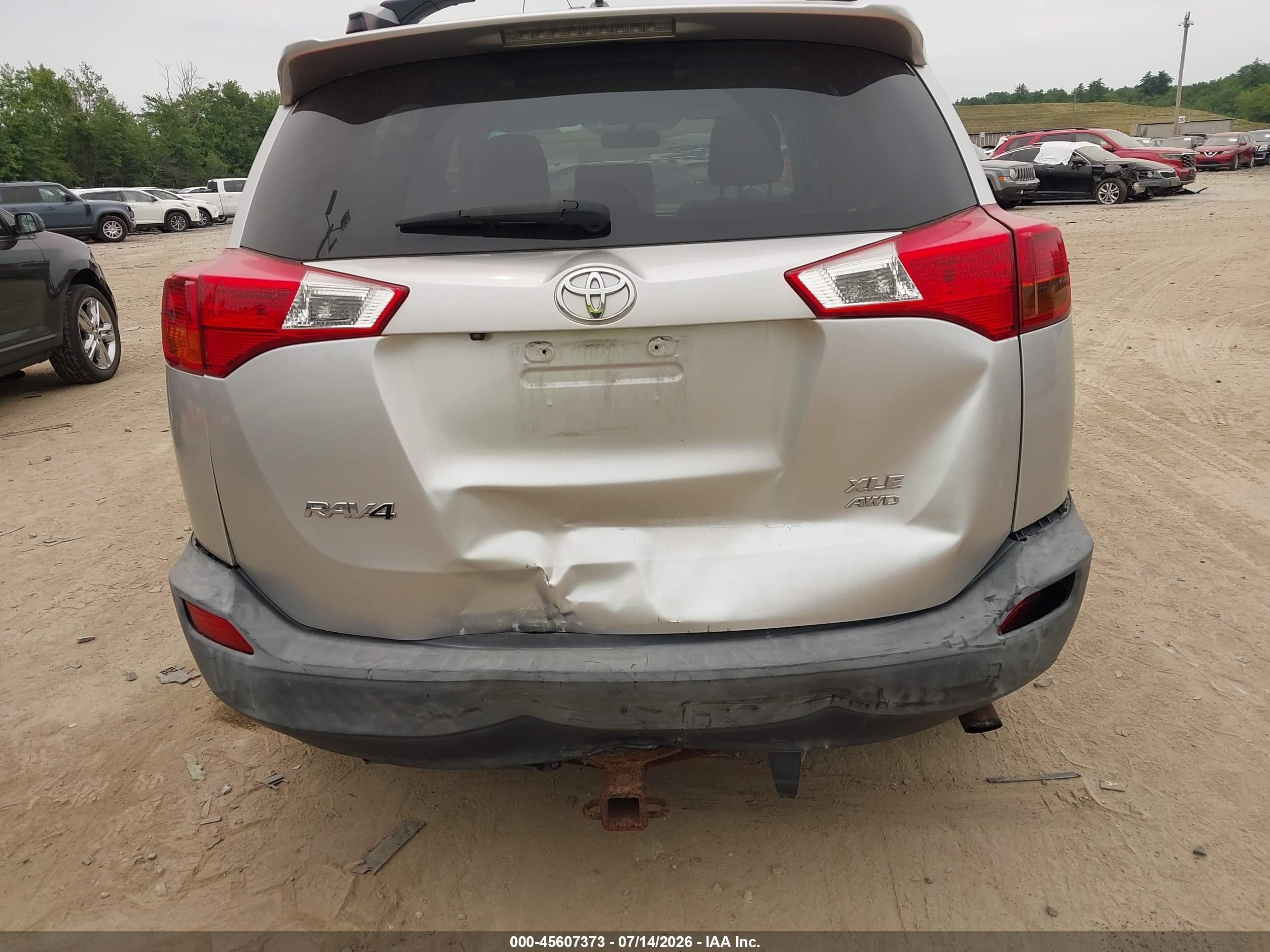 2013 Toyota Rav4 Xle Silver vin: JTMRFREV3DD040571