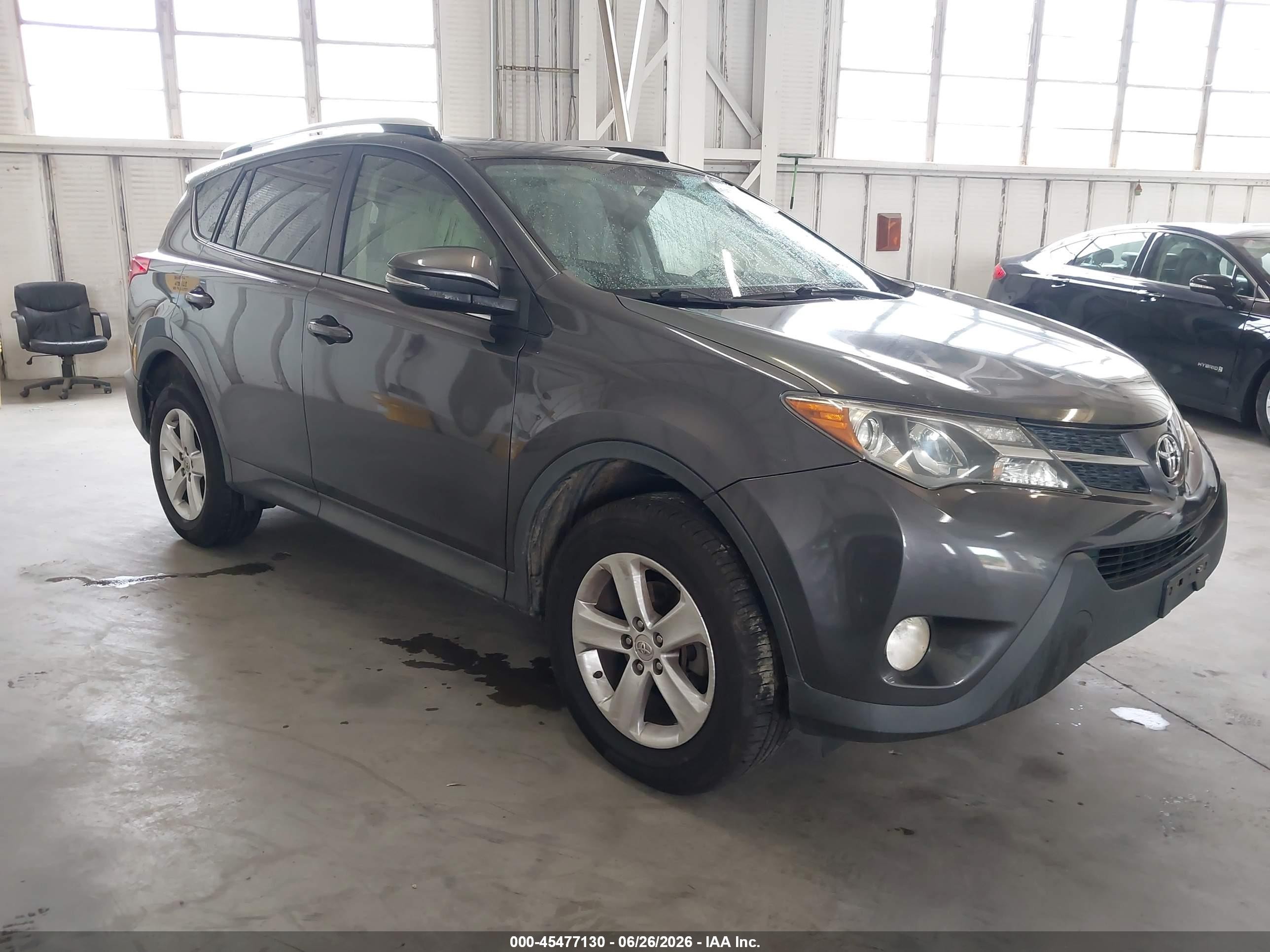 2014 Toyota Rav4 Xle Silver vin: JTMRFREV3ED070445