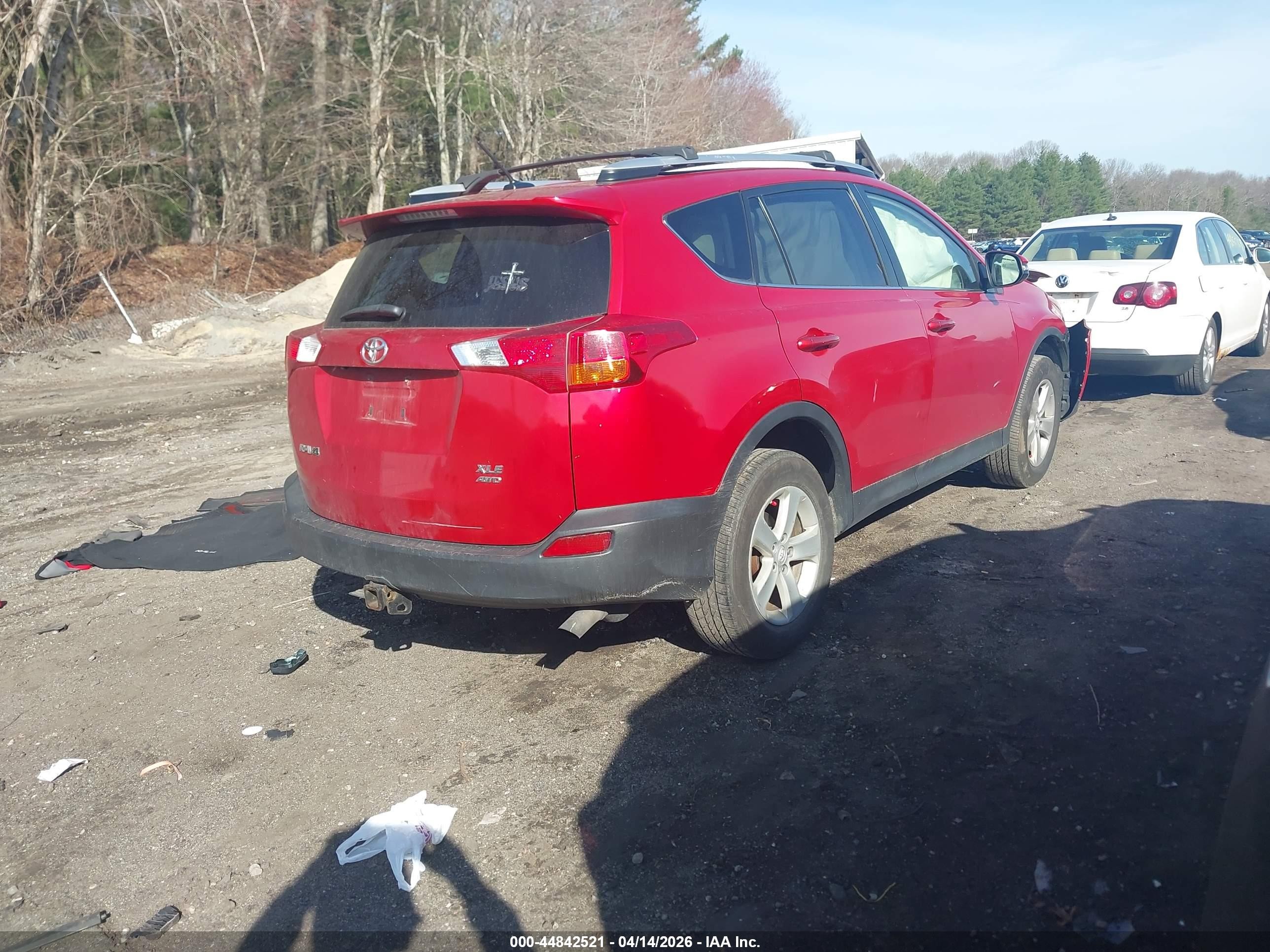 2014 Toyota Rav4 Xle Красный vin: JTMRFREV3ED094633