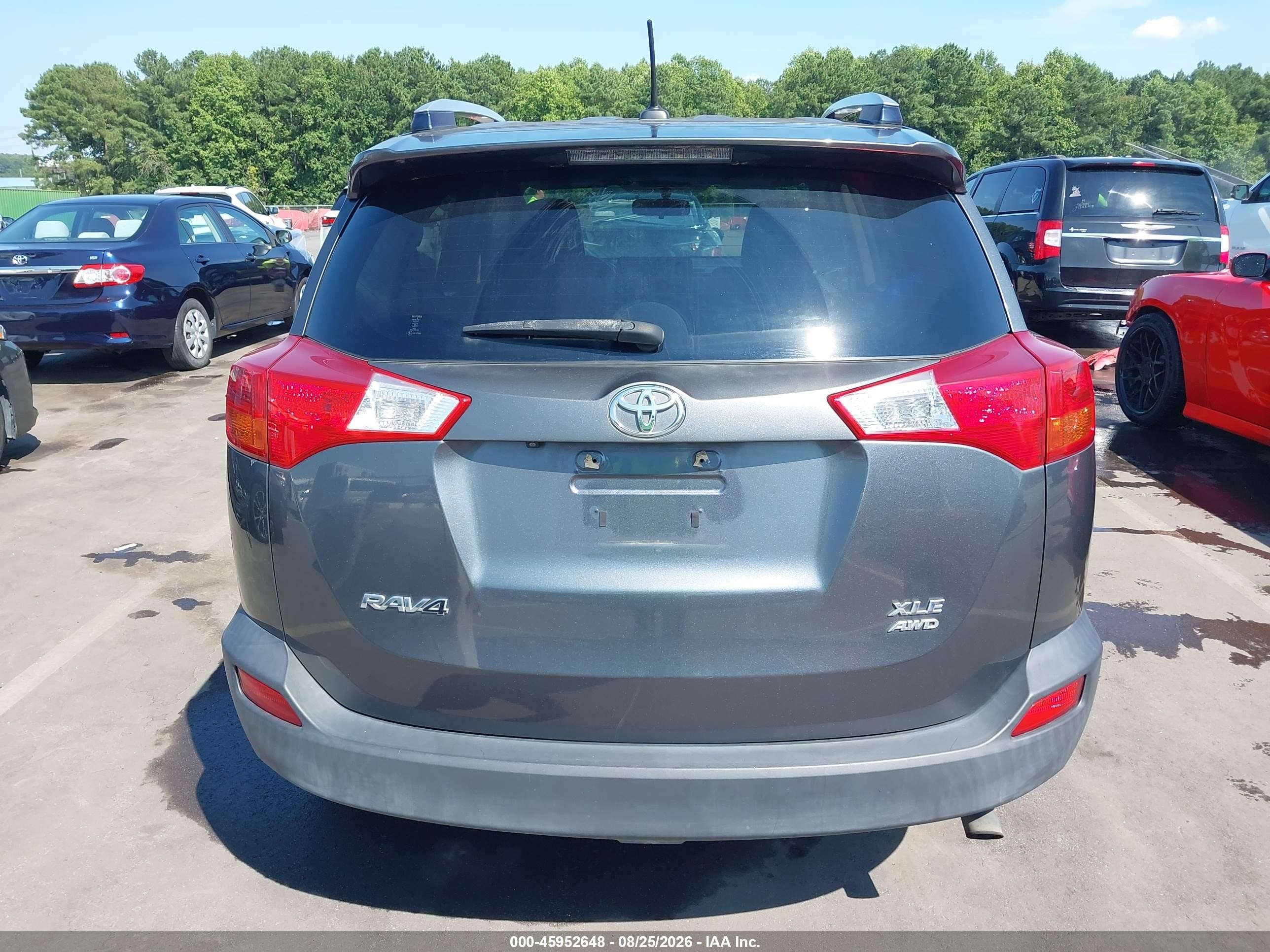 2015 Toyota Rav4 Xle Серый vin: JTMRFREV3FD122965