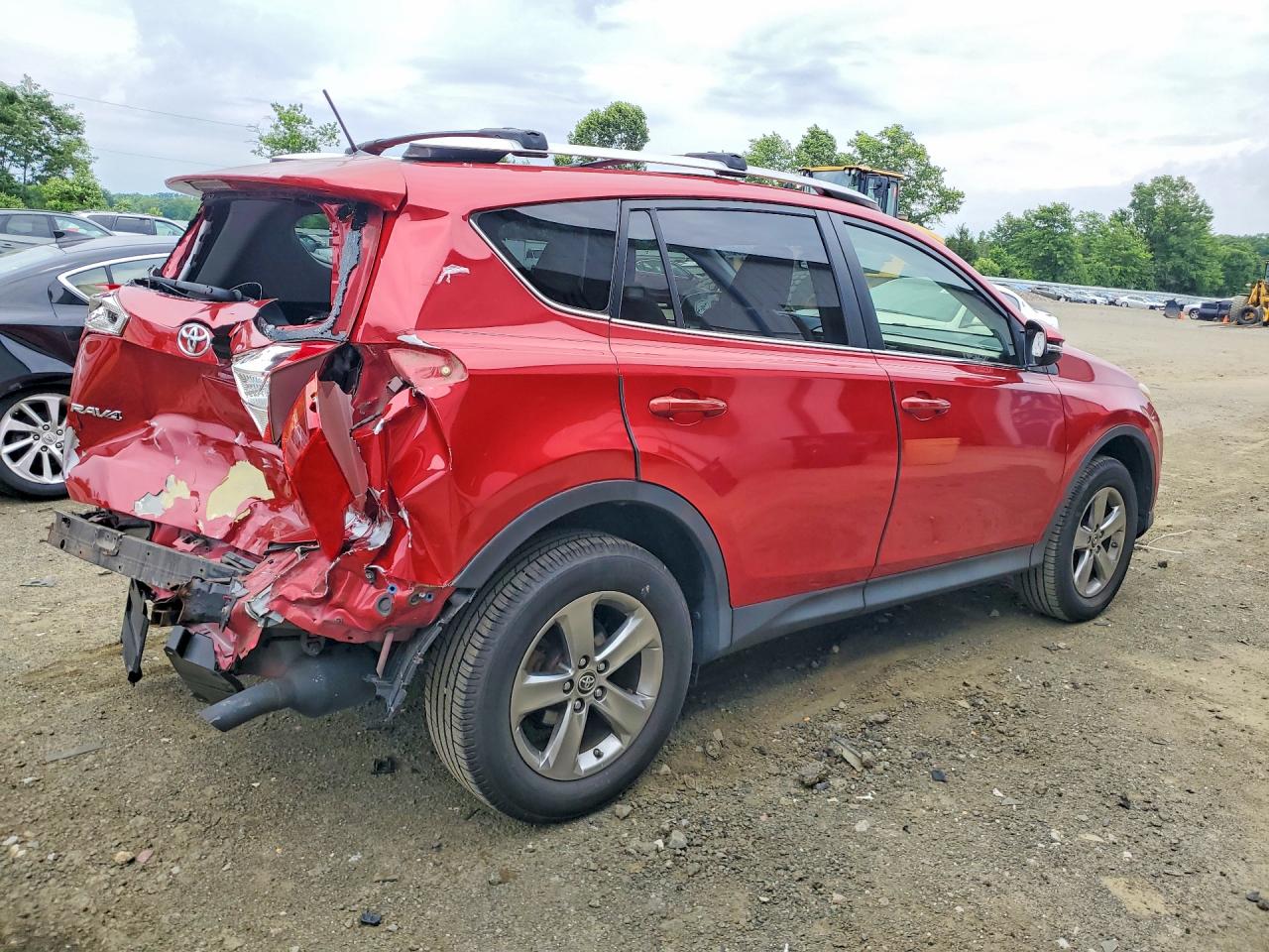 2015 Toyota Rav4 Xle Maroon vin: JTMRFREV3FD124716