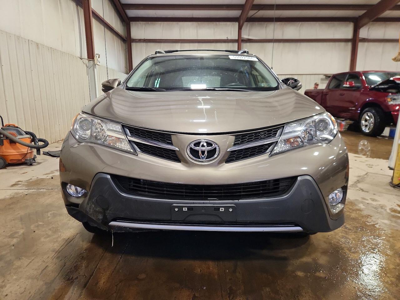 2015 Toyota Rav4 Xle Gray vin: JTMRFREV3FD150376