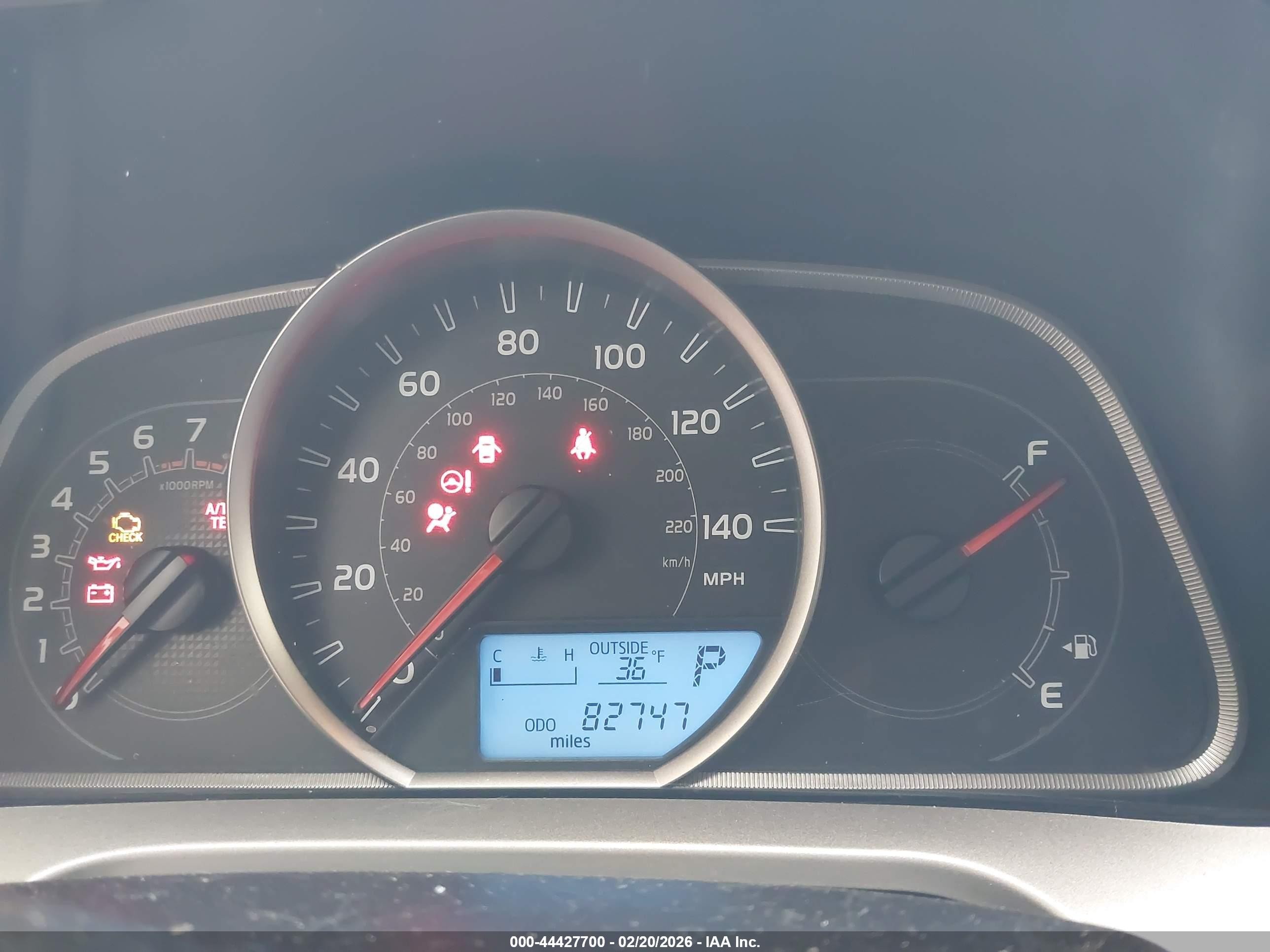 2015 Toyota Rav4 Xle Brown vin: JTMRFREV3FD160907