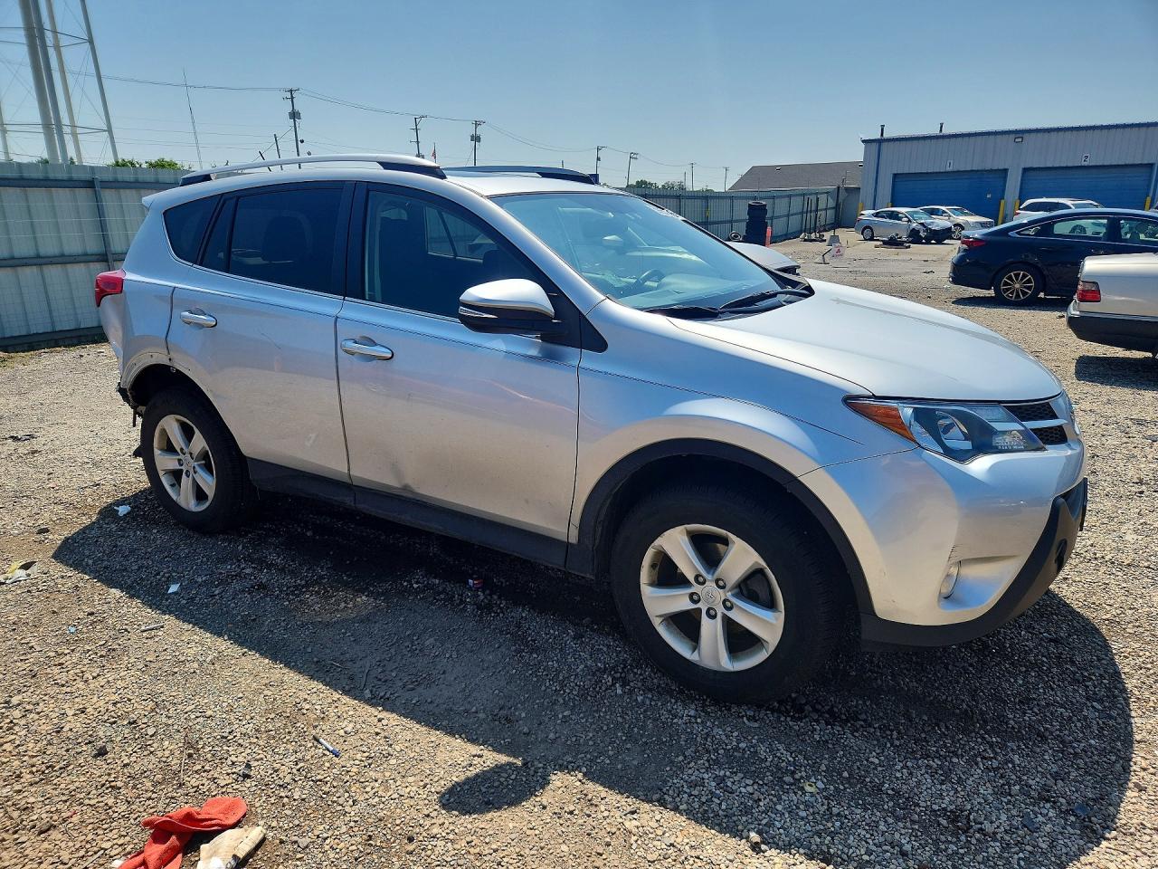 2013 Toyota Rav4 Xle Серебряный vin: JTMRFREV4D5001269