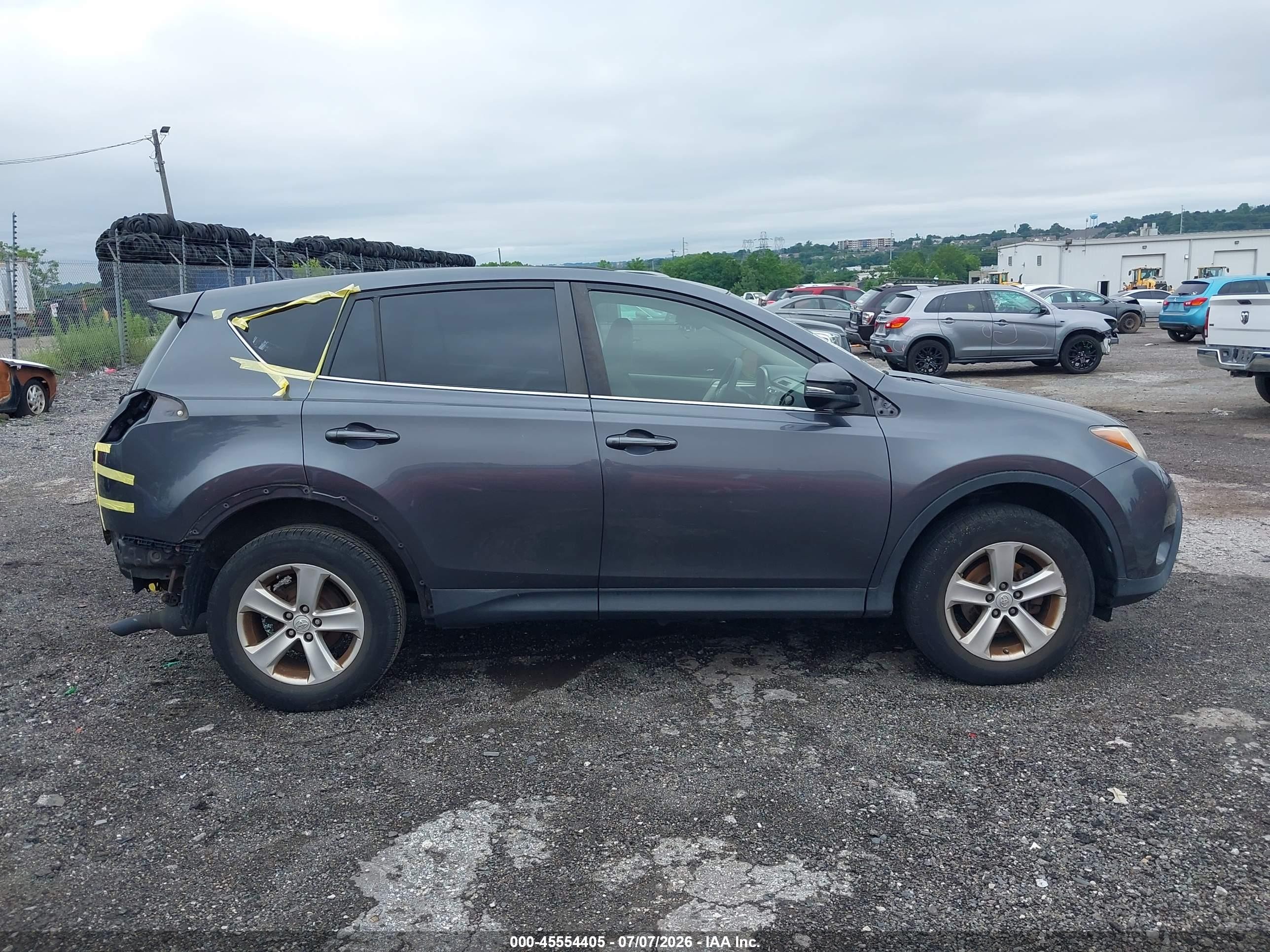 2013 Toyota Rav4 Xle Teal vin: JTMRFREV4DD041700