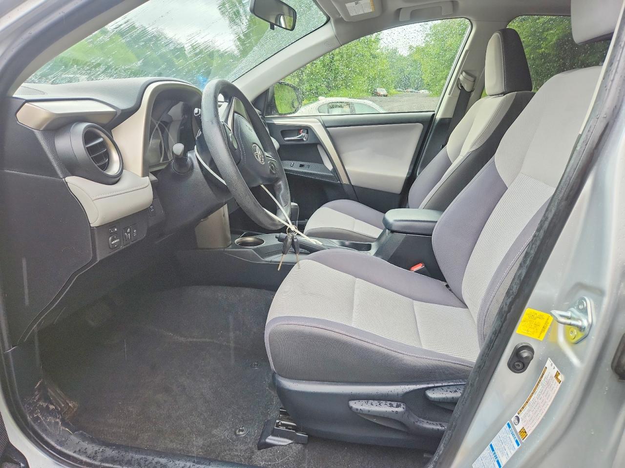 2014 Toyota Rav4 Xle Silver vin: JTMRFREV4ED071667