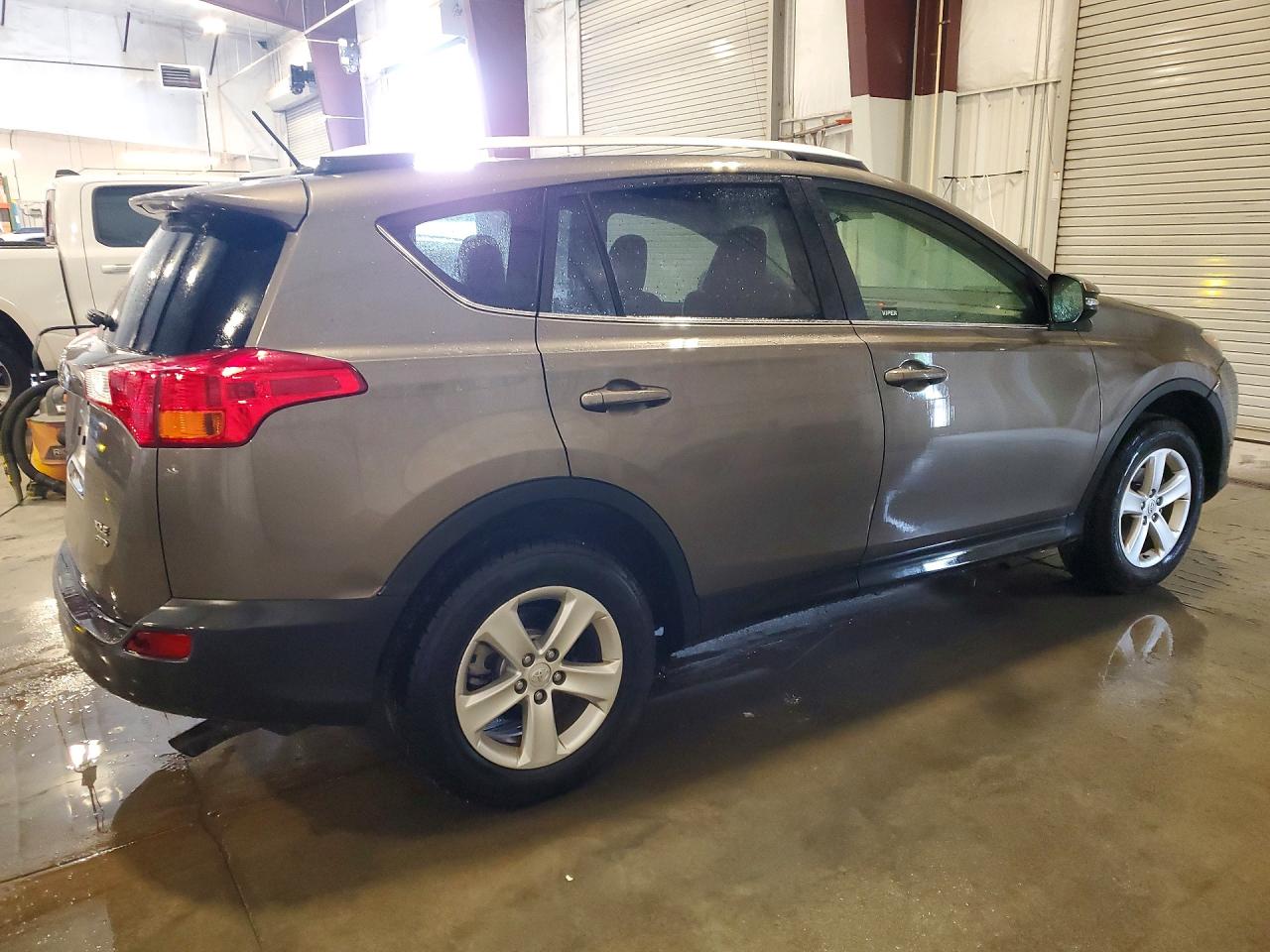 2014 Toyota Rav4 Xle Brown vin: JTMRFREV4ED073502