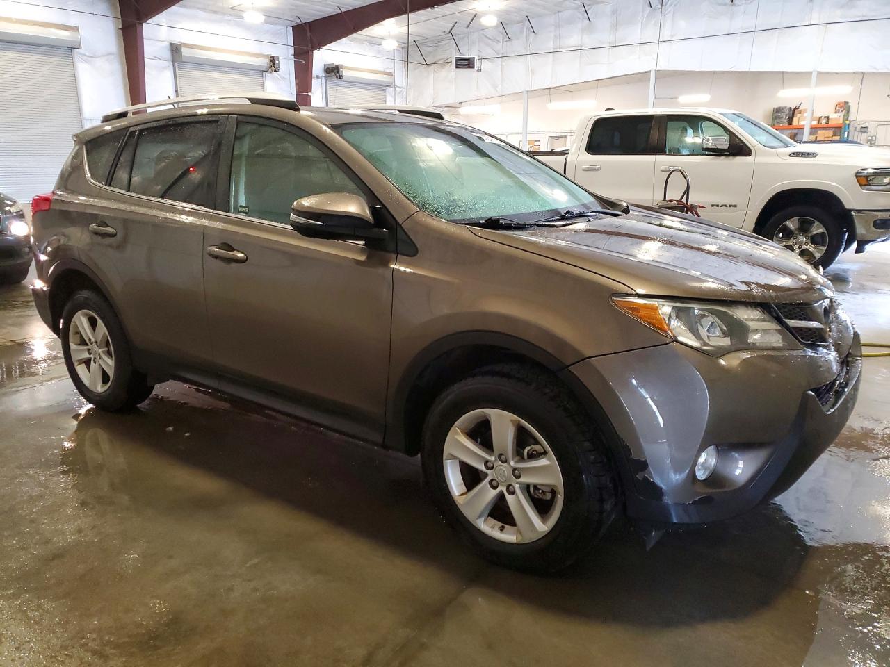 2014 Toyota Rav4 Xle Brown vin: JTMRFREV4ED073502