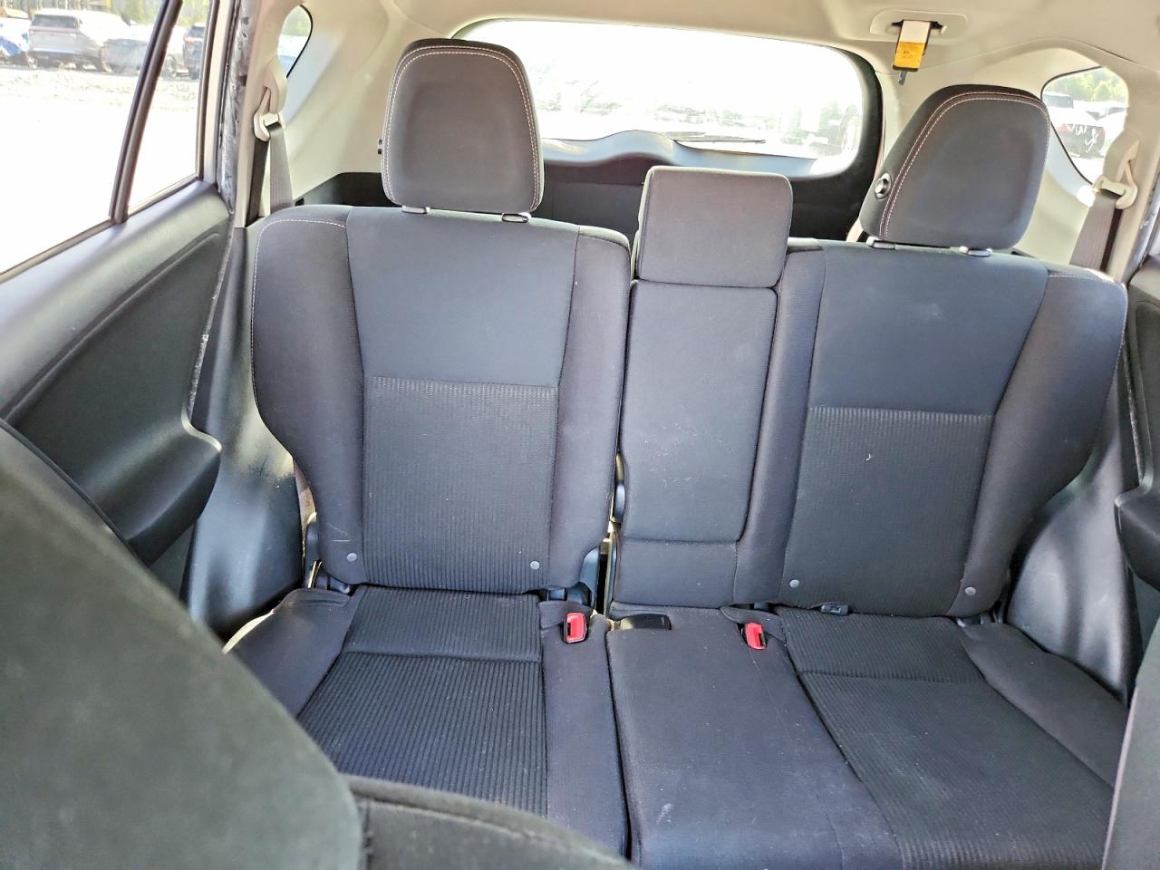 2015 Toyota Rav4 Xle Silver vin: JTMRFREV4FD111909