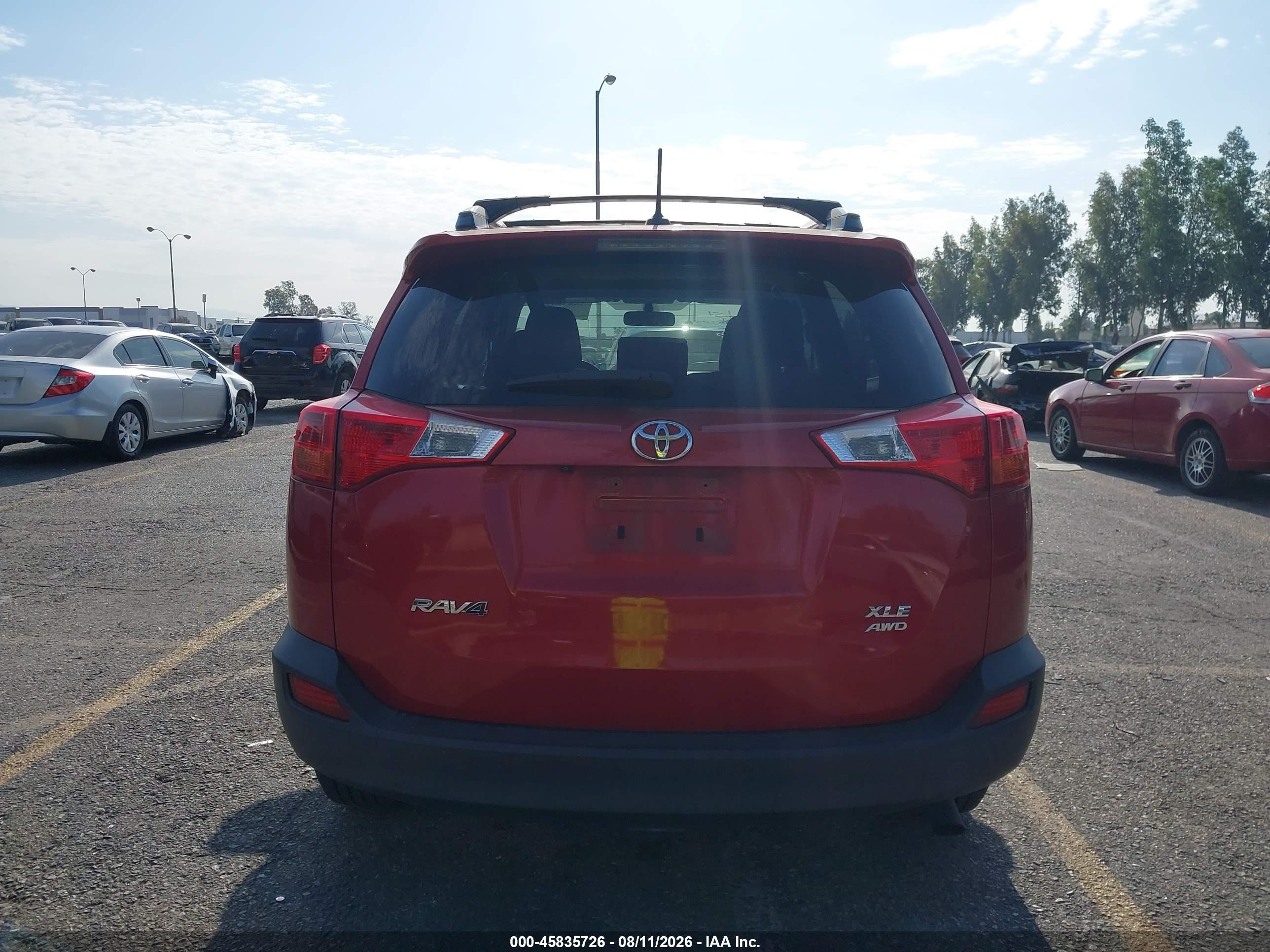 2015 Toyota Rav4 Xle Burgundy vin: JTMRFREV4FD113000