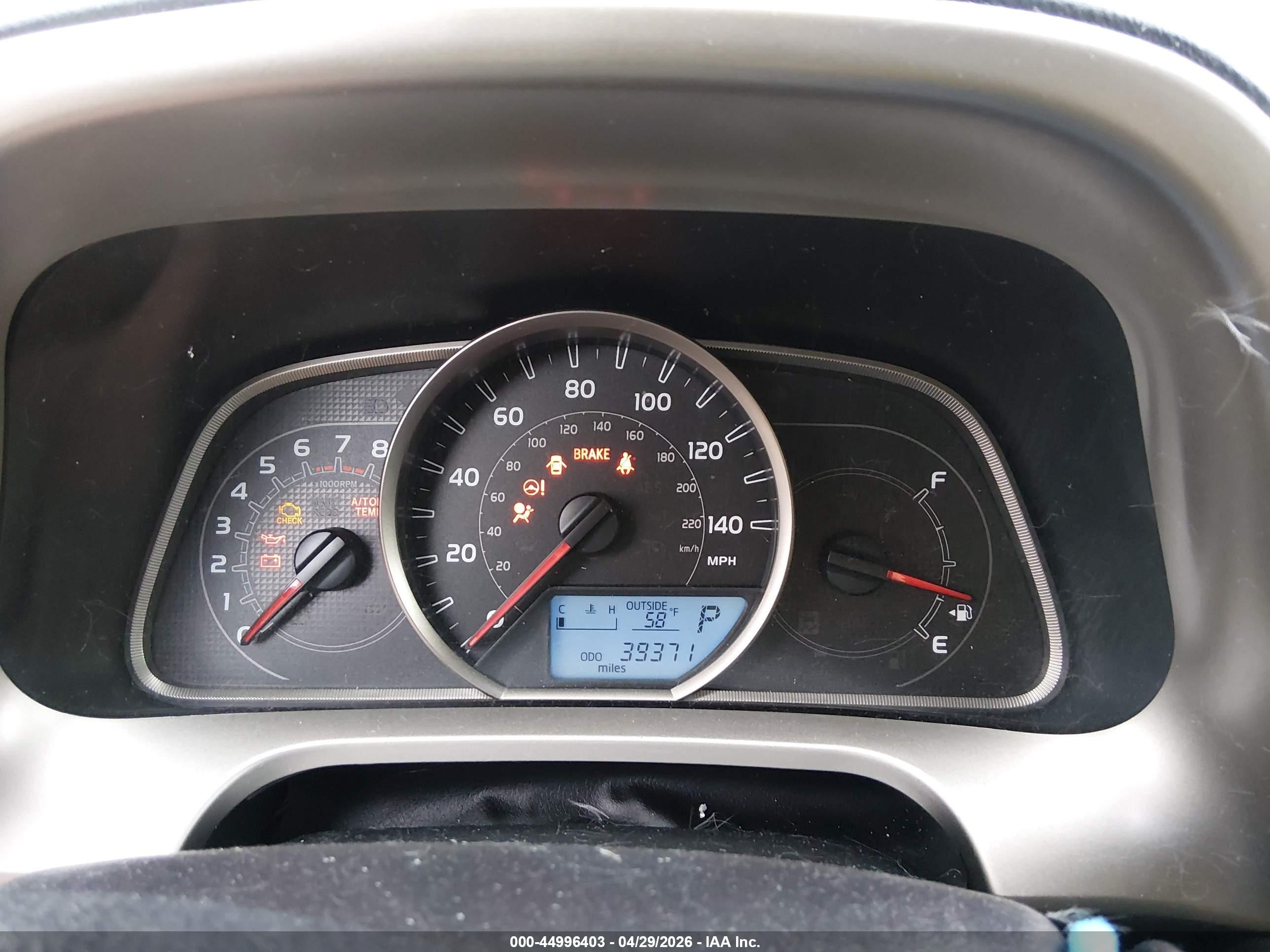 2015 Toyota Rav4 Xle Оранжевый vin: JTMRFREV4FD114969