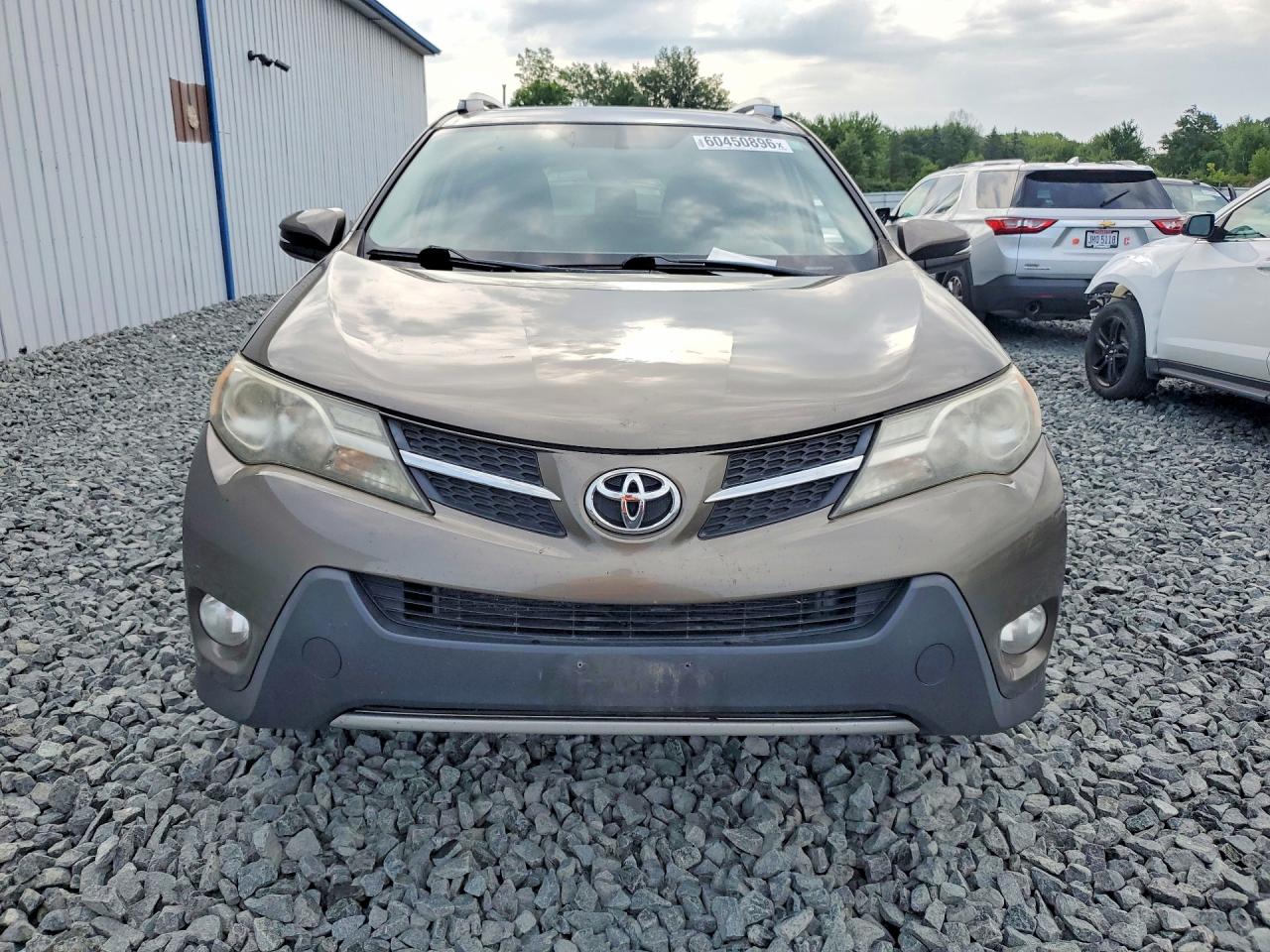2015 Toyota Rav4 Xle Золотой vin: JTMRFREV4FD118908