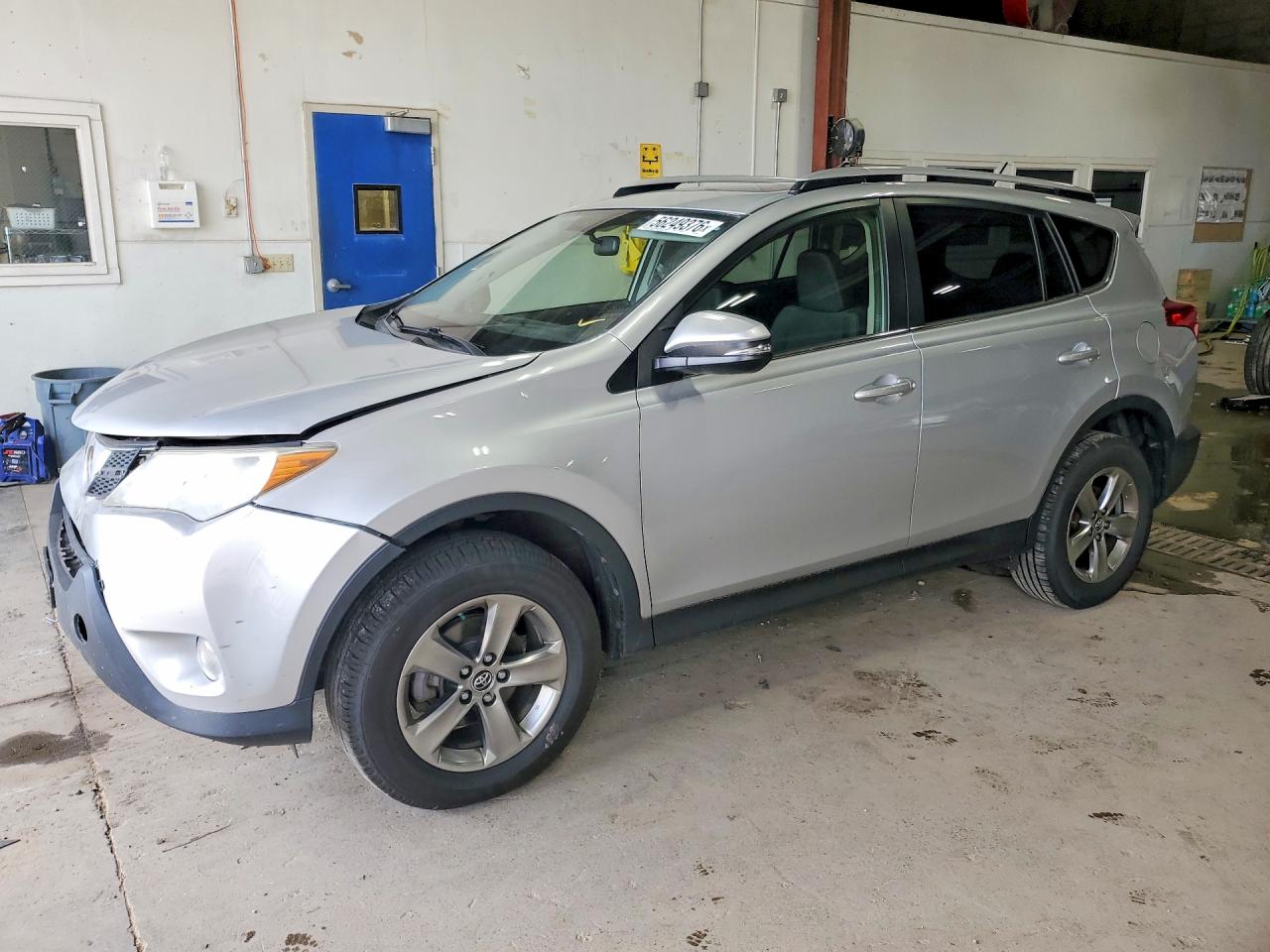2015 Toyota Rav4 Xle Silver vin: JTMRFREV4FD159491