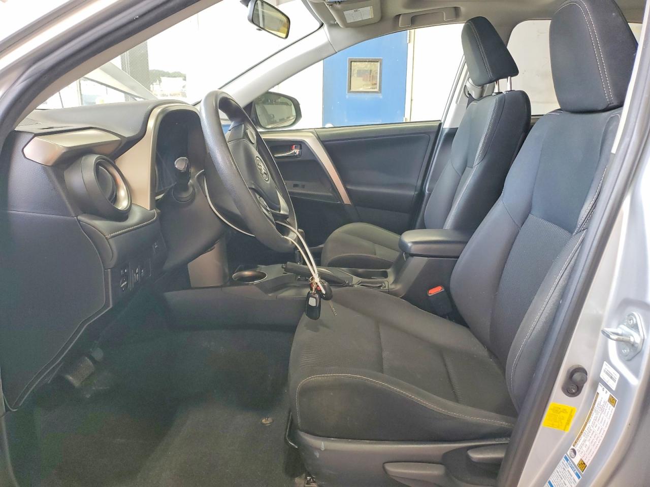 2015 Toyota Rav4 Xle Silver vin: JTMRFREV4FD159491