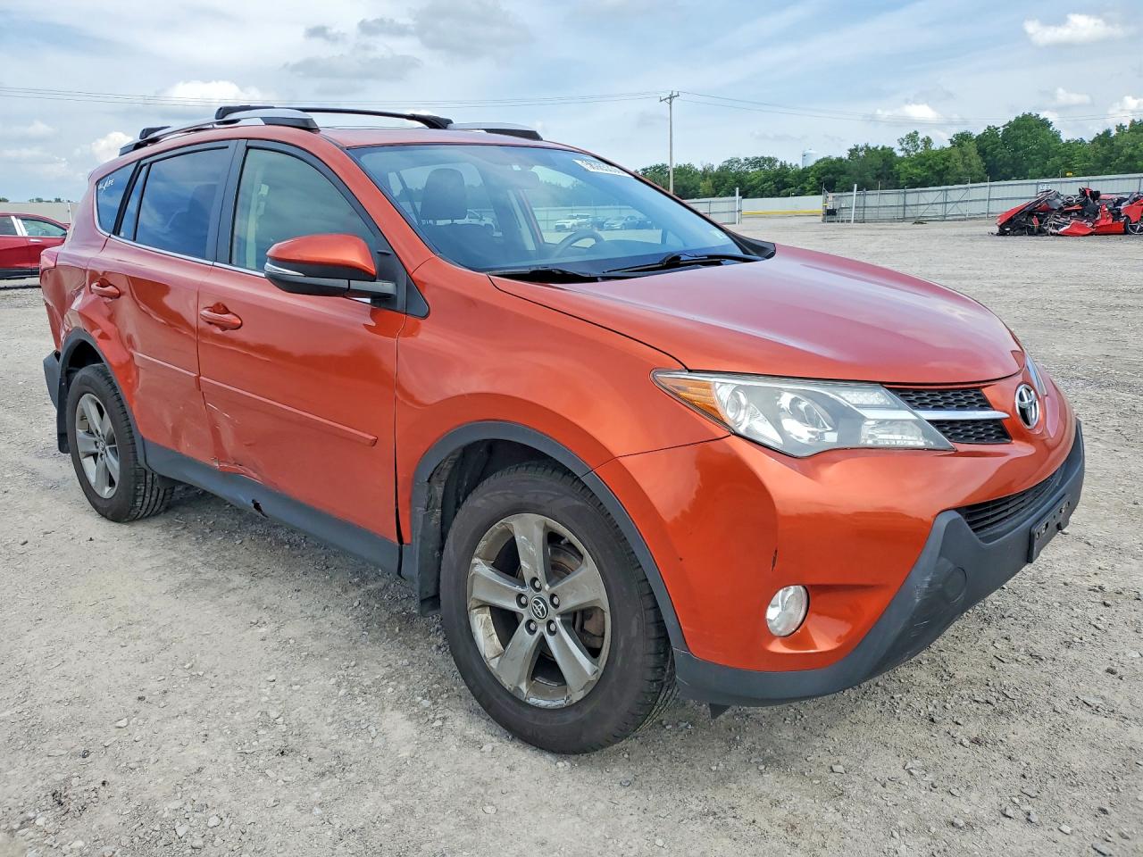 2015 Toyota Rav4 Xle Orange vin: JTMRFREV4FD159605