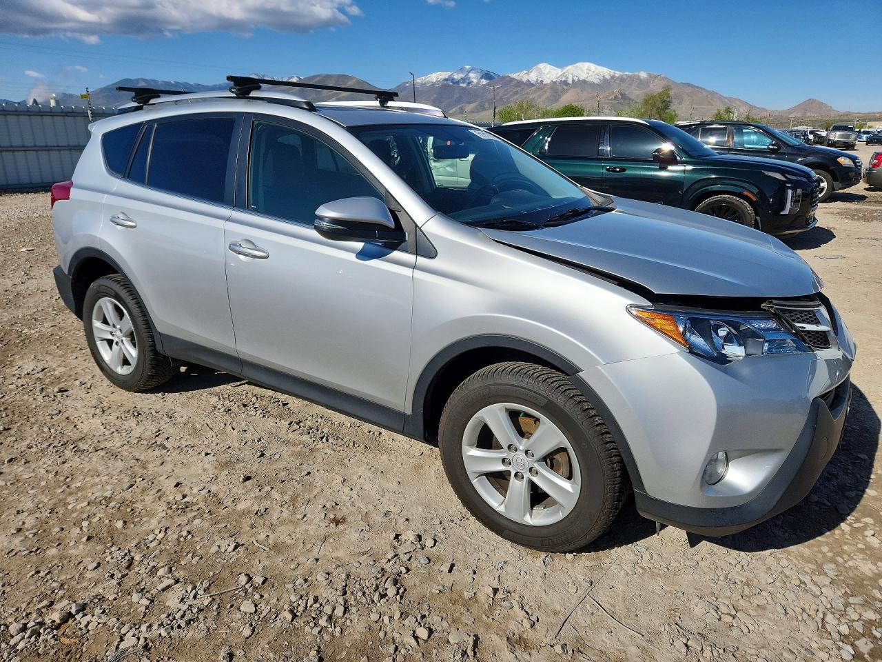 2013 Toyota Rav4 Xle Silver vin: JTMRFREV5DD002386