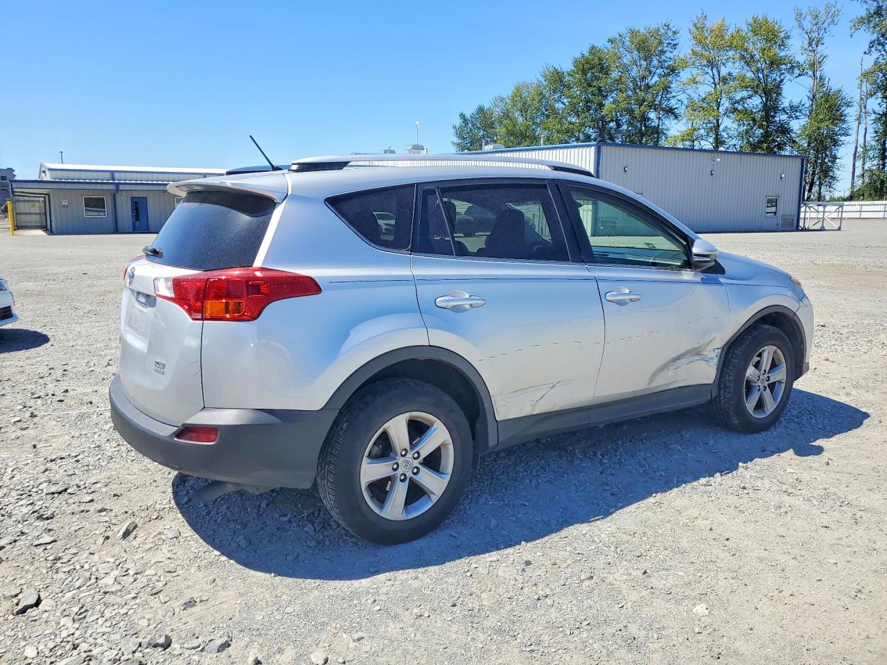 2013 Toyota Rav4 Xle Silver vin: JTMRFREV5DD012058
