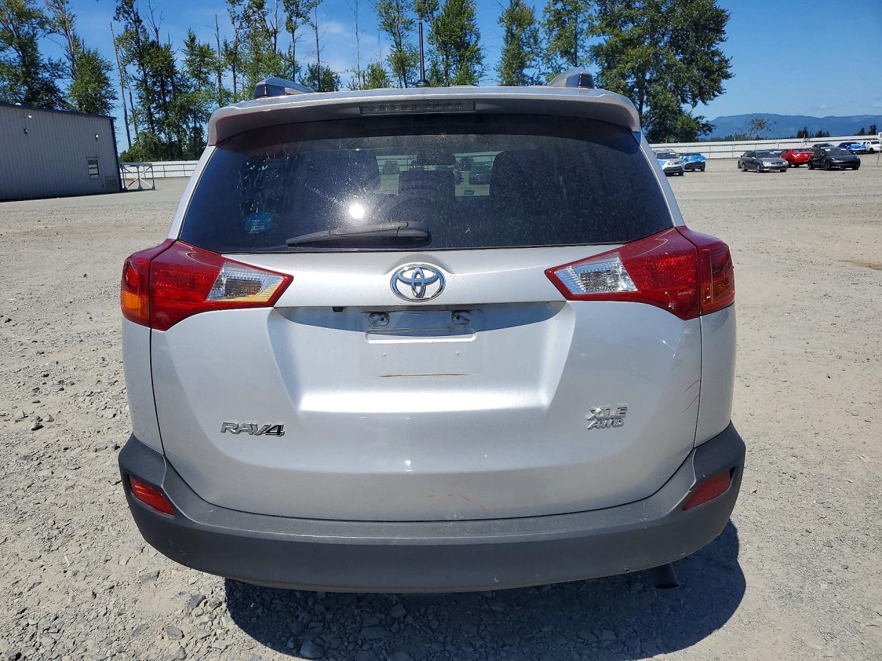 2013 Toyota Rav4 Xle Silver vin: JTMRFREV5DD012058