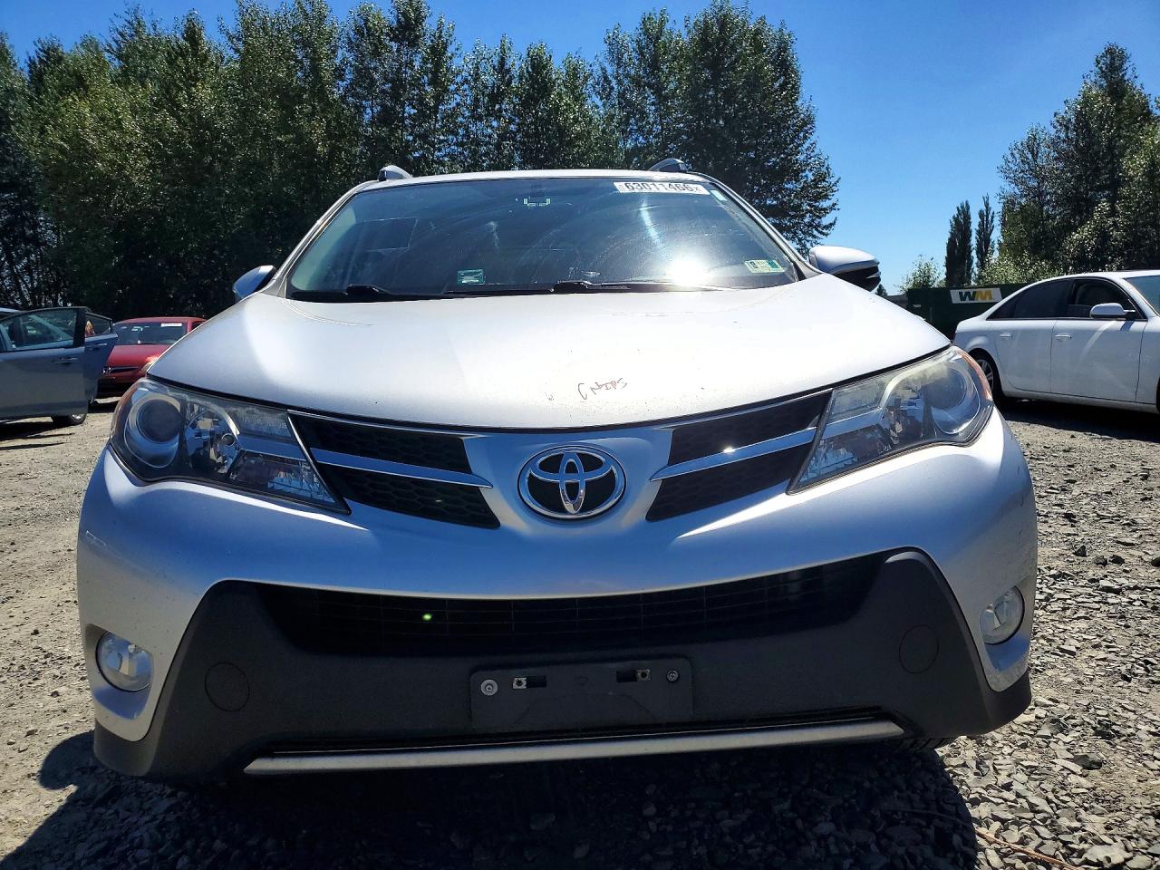 2013 Toyota Rav4 Xle Silver vin: JTMRFREV5DD012058