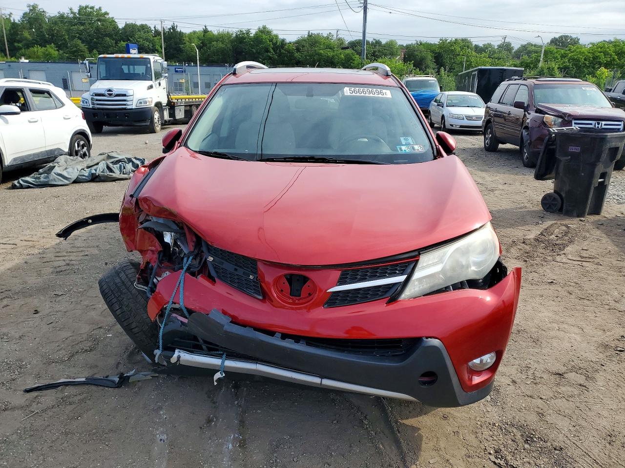 2013 Toyota Rav4 Xle Red vin: JTMRFREV5DD015672