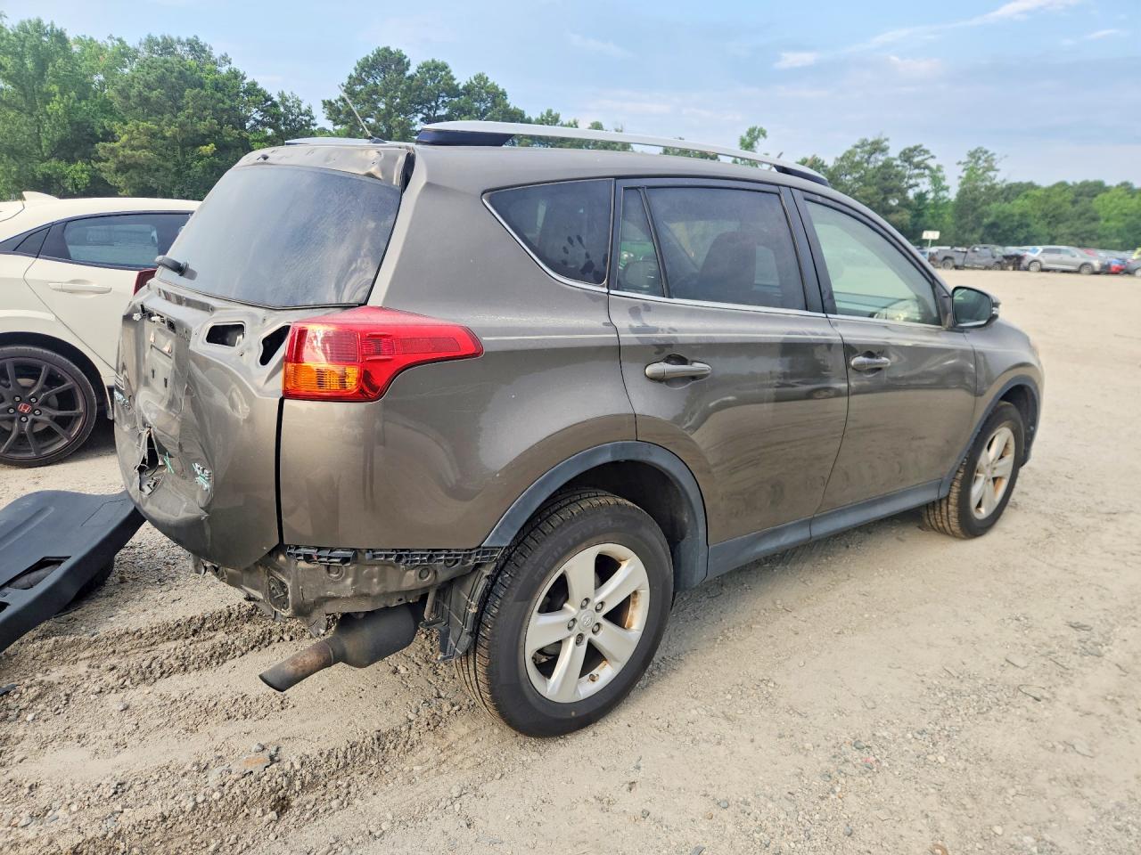 2013 Toyota Rav4 Xle Green vin: JTMRFREV5DD016434