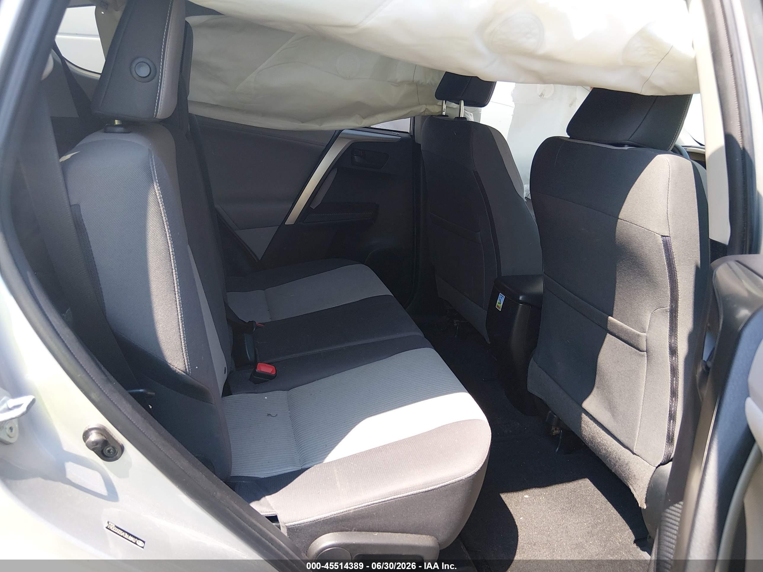 2013 Toyota Rav4 Xle Silver vin: JTMRFREV5DD020614