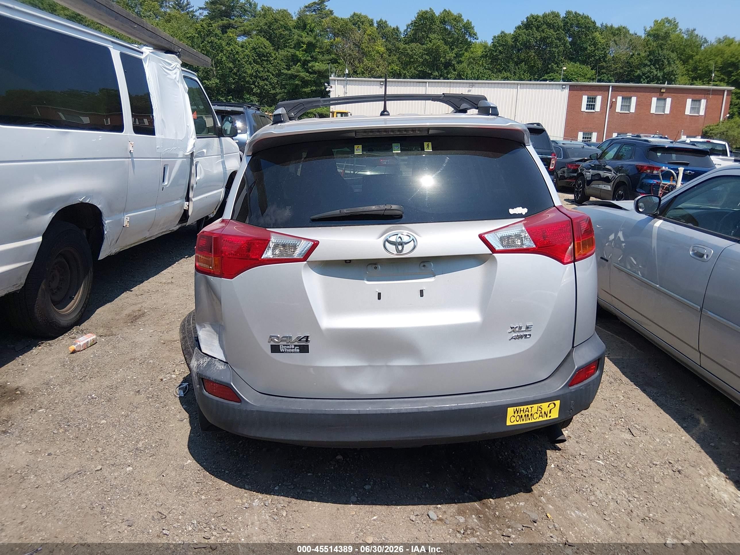 2013 Toyota Rav4 Xle Silver vin: JTMRFREV5DD020614