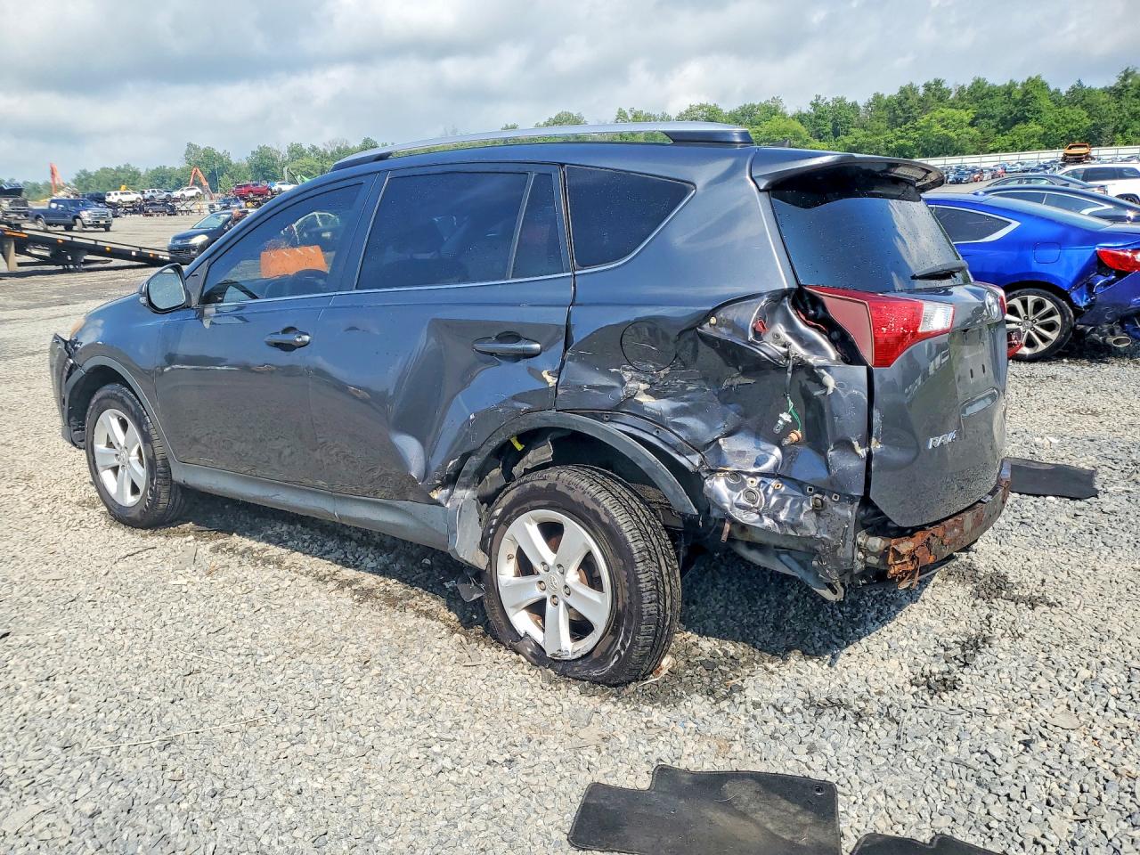 2014 Toyota Rav4 Xle Gray vin: JTMRFREV5ED071905