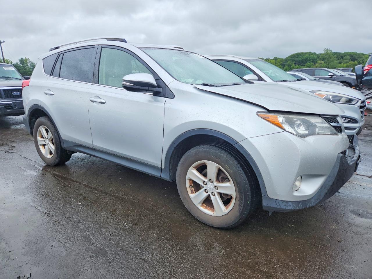 2014 Toyota Rav4 Xle Silver vin: JTMRFREV5EJ002004