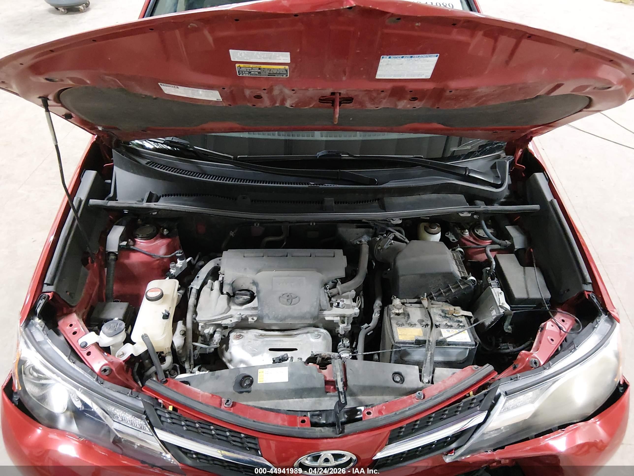 2015 Toyota Rav4 Xle Red vin: JTMRFREV5FD146281