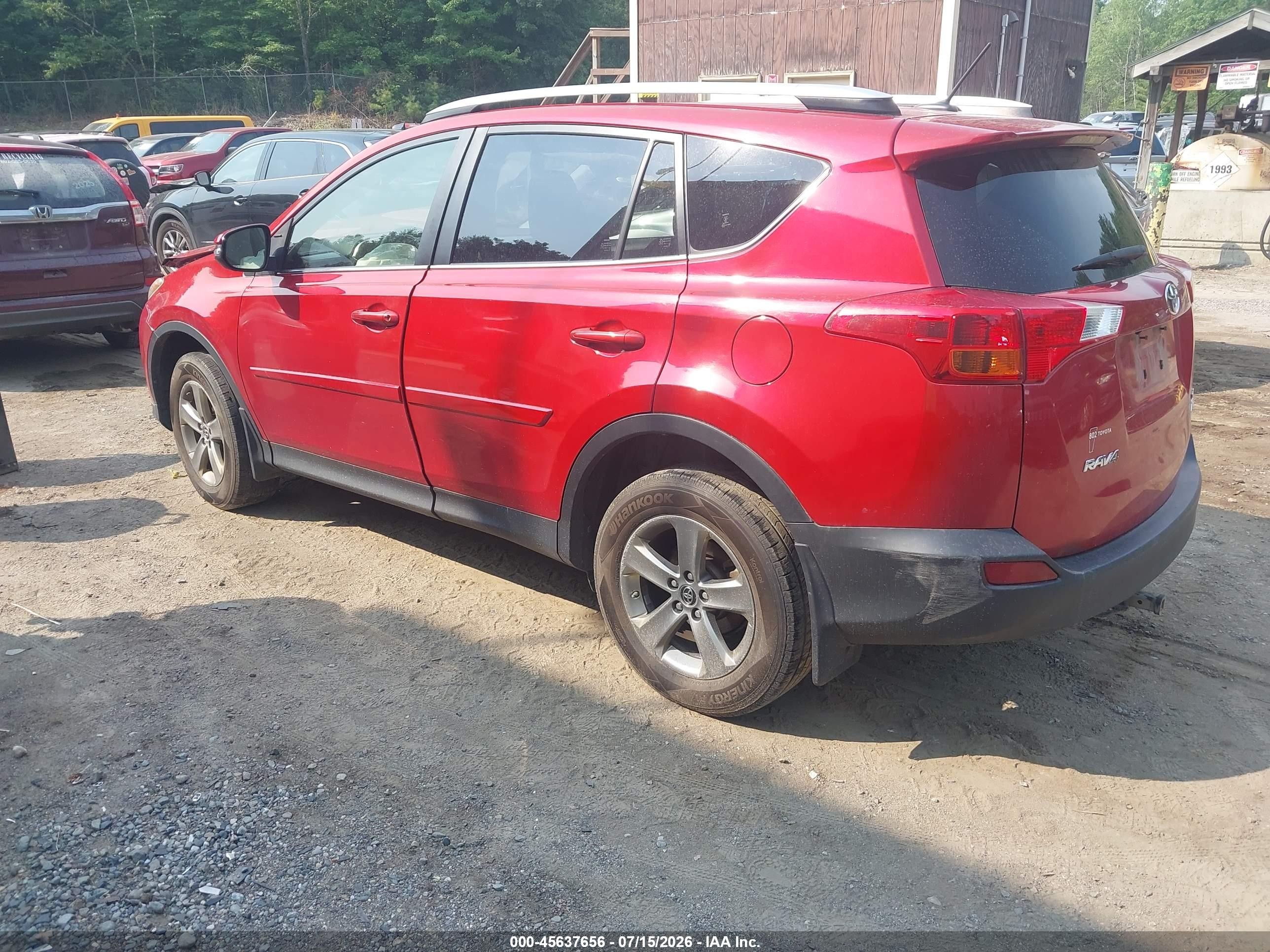 2015 Toyota Rav4 Xle Red vin: JTMRFREV5FD173612