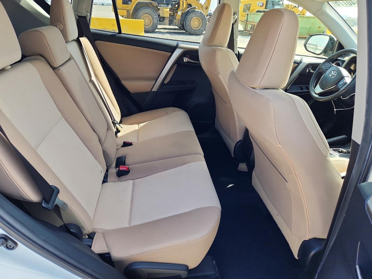 2015 Toyota Rav4 Xle White vin: JTMRFREV5FJ032816