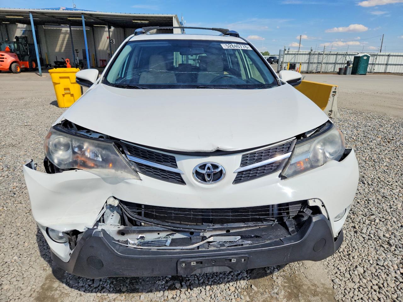 2015 Toyota Rav4 Xle White vin: JTMRFREV5FJ032816