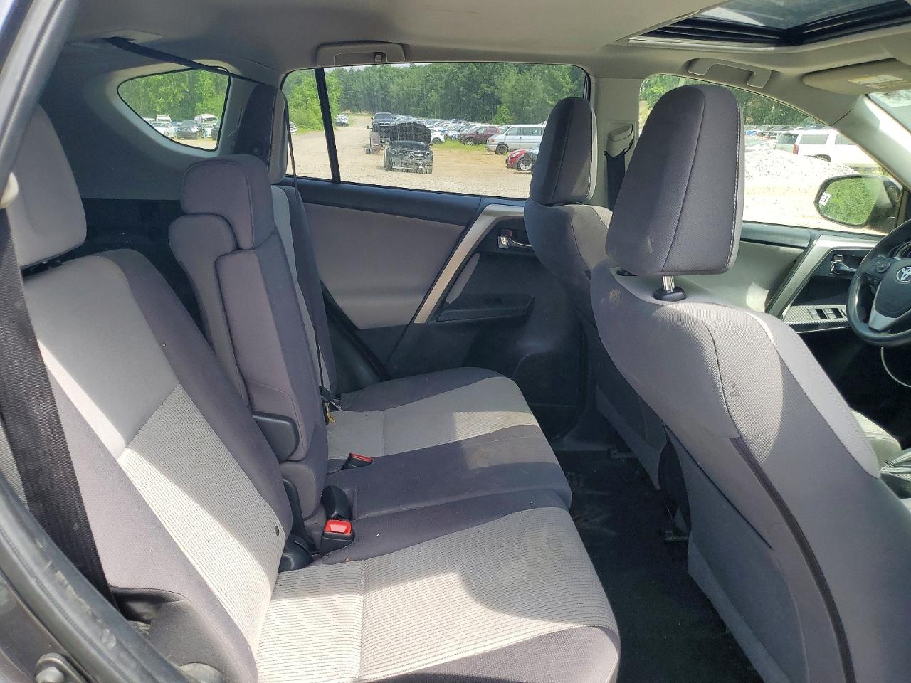 2015 Toyota Rav4 Xle Gray vin: JTMRFREV5FJ033352