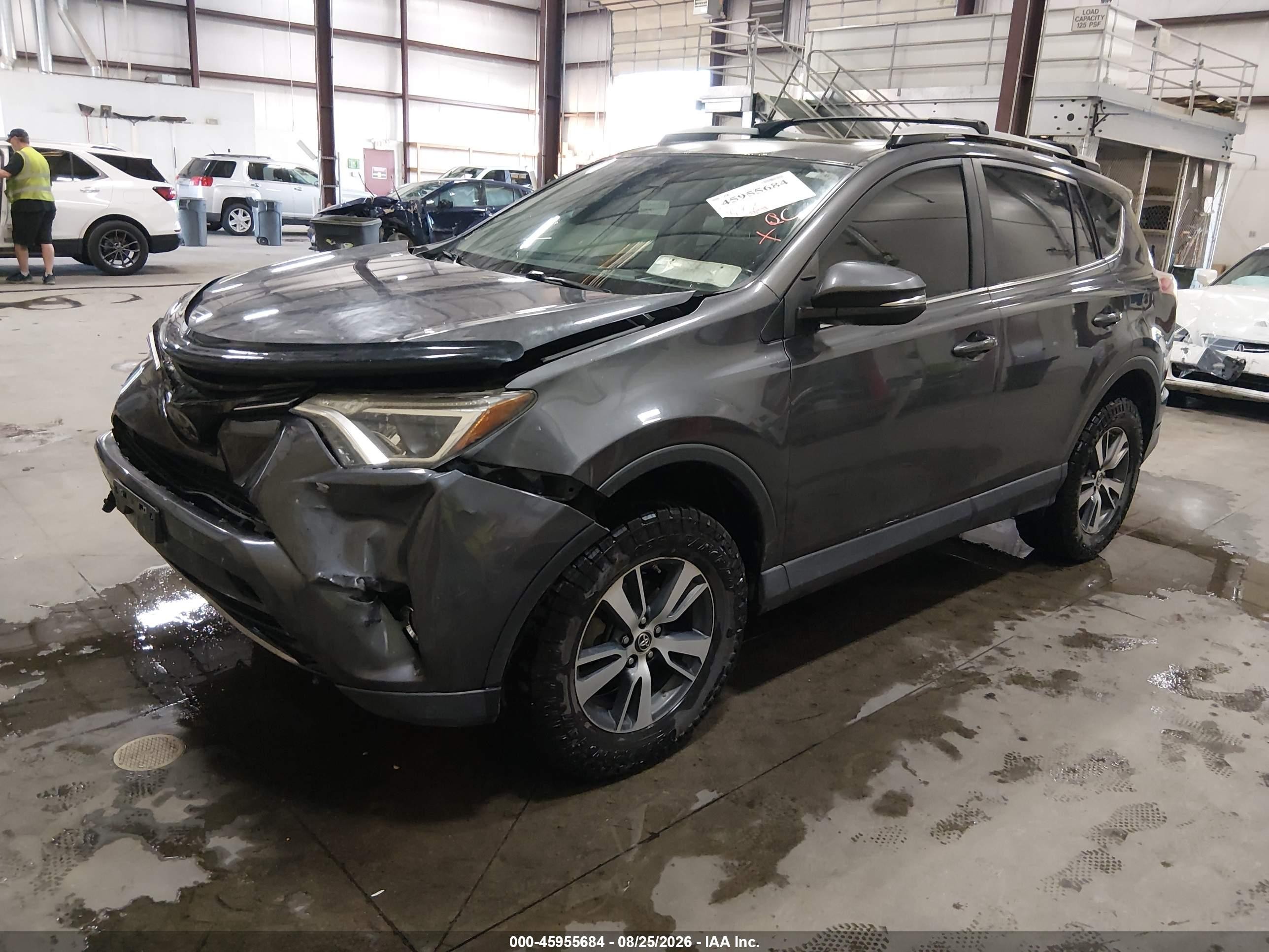 2017 Toyota Rav4 Xle Gray vin: JTMRFREV5HJ118131