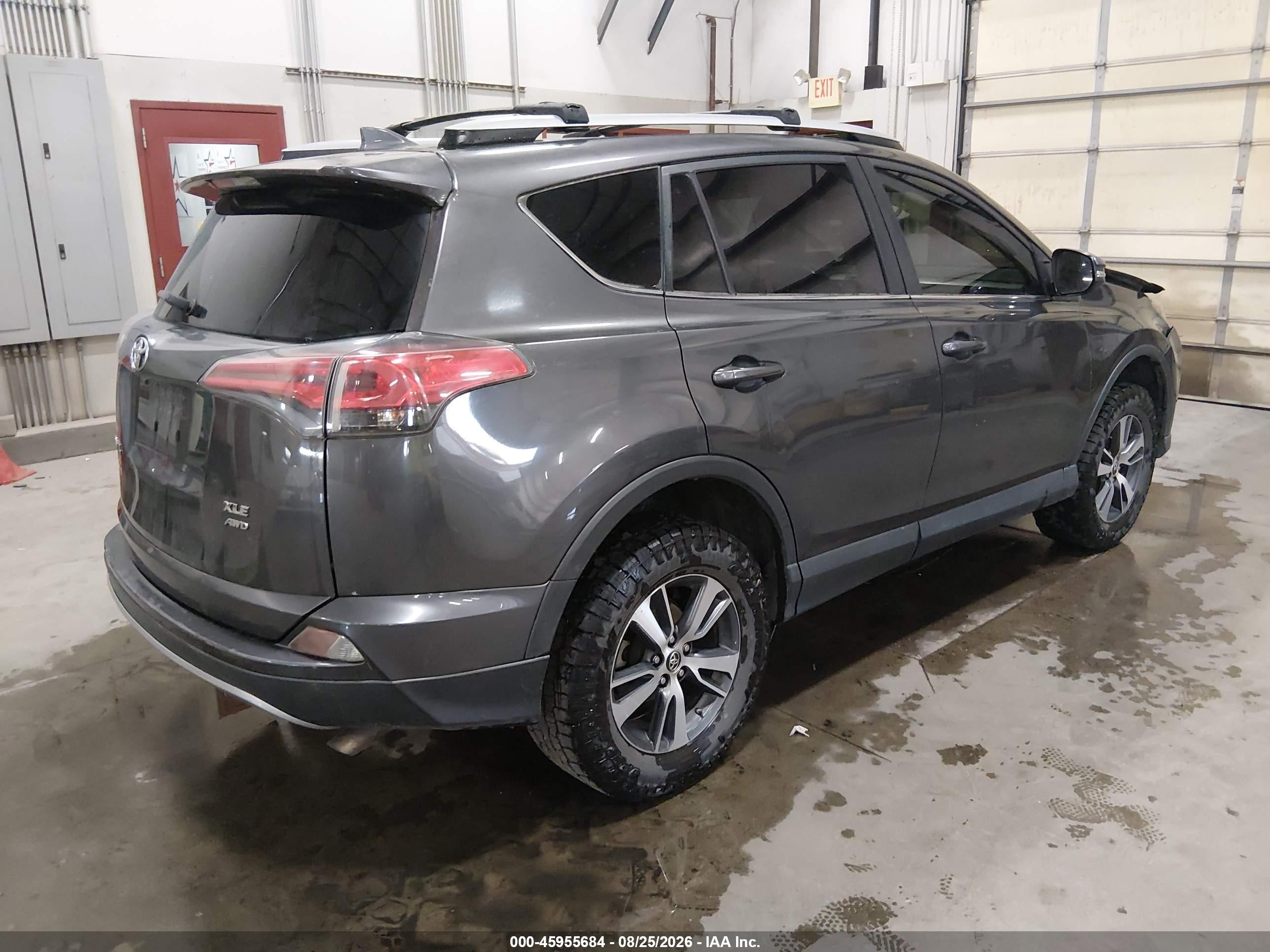 2017 Toyota Rav4 Xle Gray vin: JTMRFREV5HJ118131