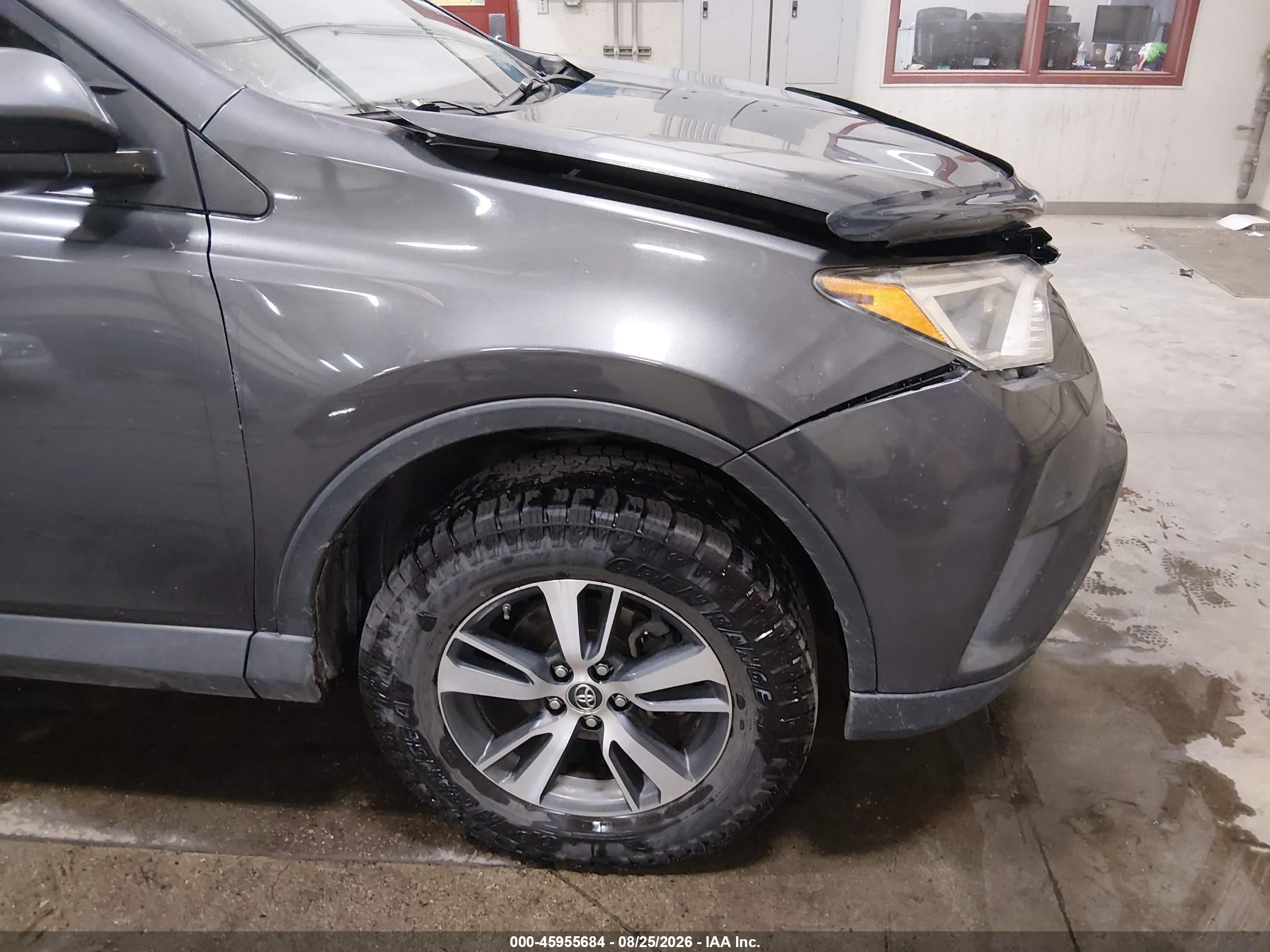 2017 Toyota Rav4 Xle Gray vin: JTMRFREV5HJ118131