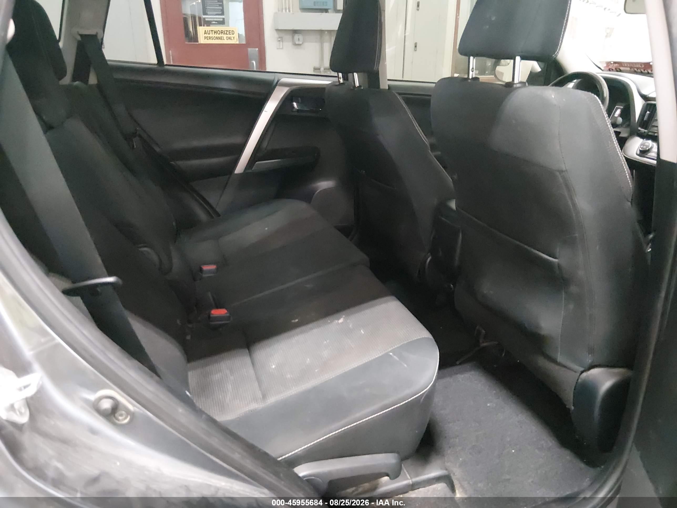 2017 Toyota Rav4 Xle Gray vin: JTMRFREV5HJ118131