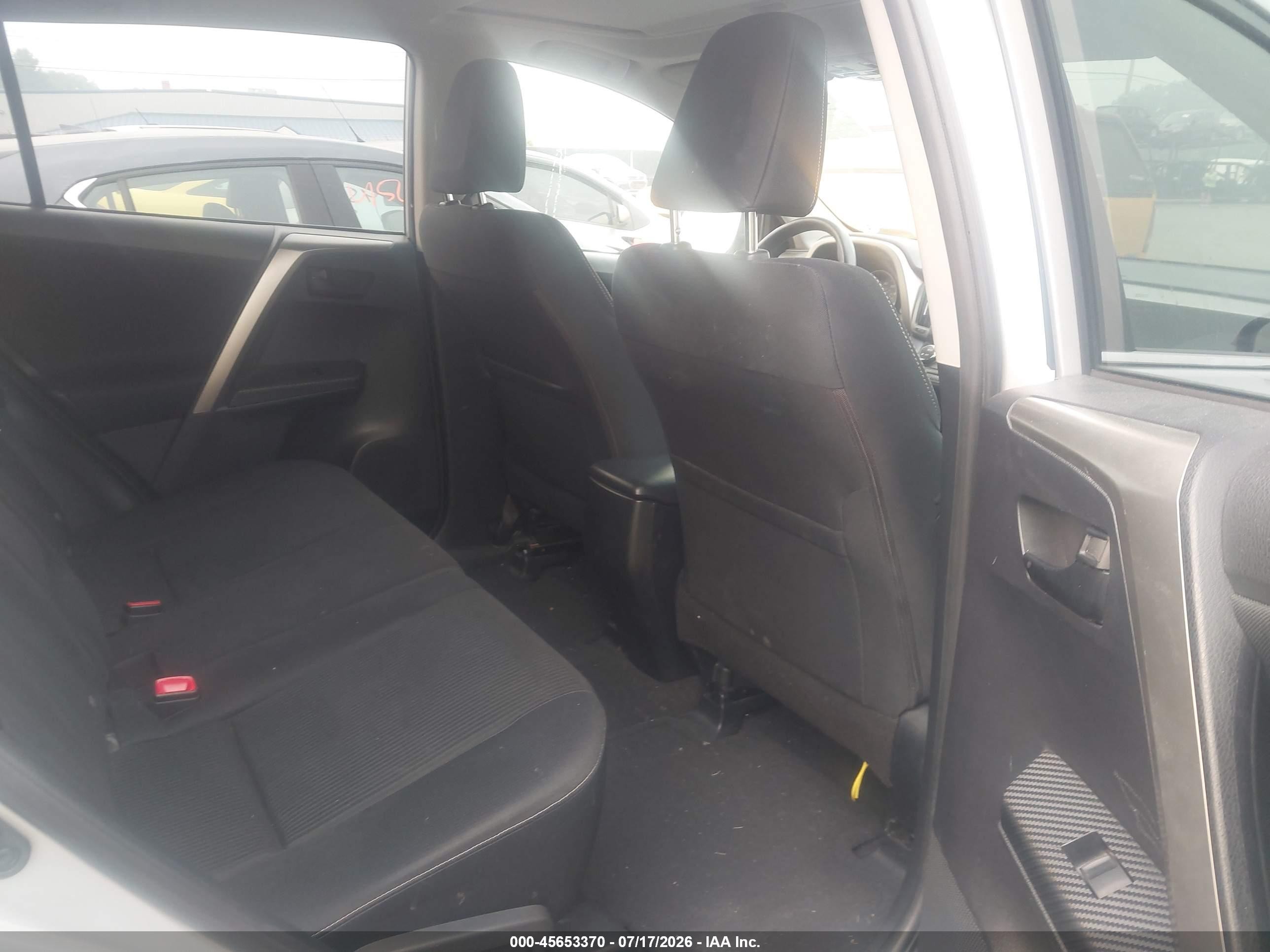 2013 Toyota Rav4 Xle Silver vin: JTMRFREV6D5005274