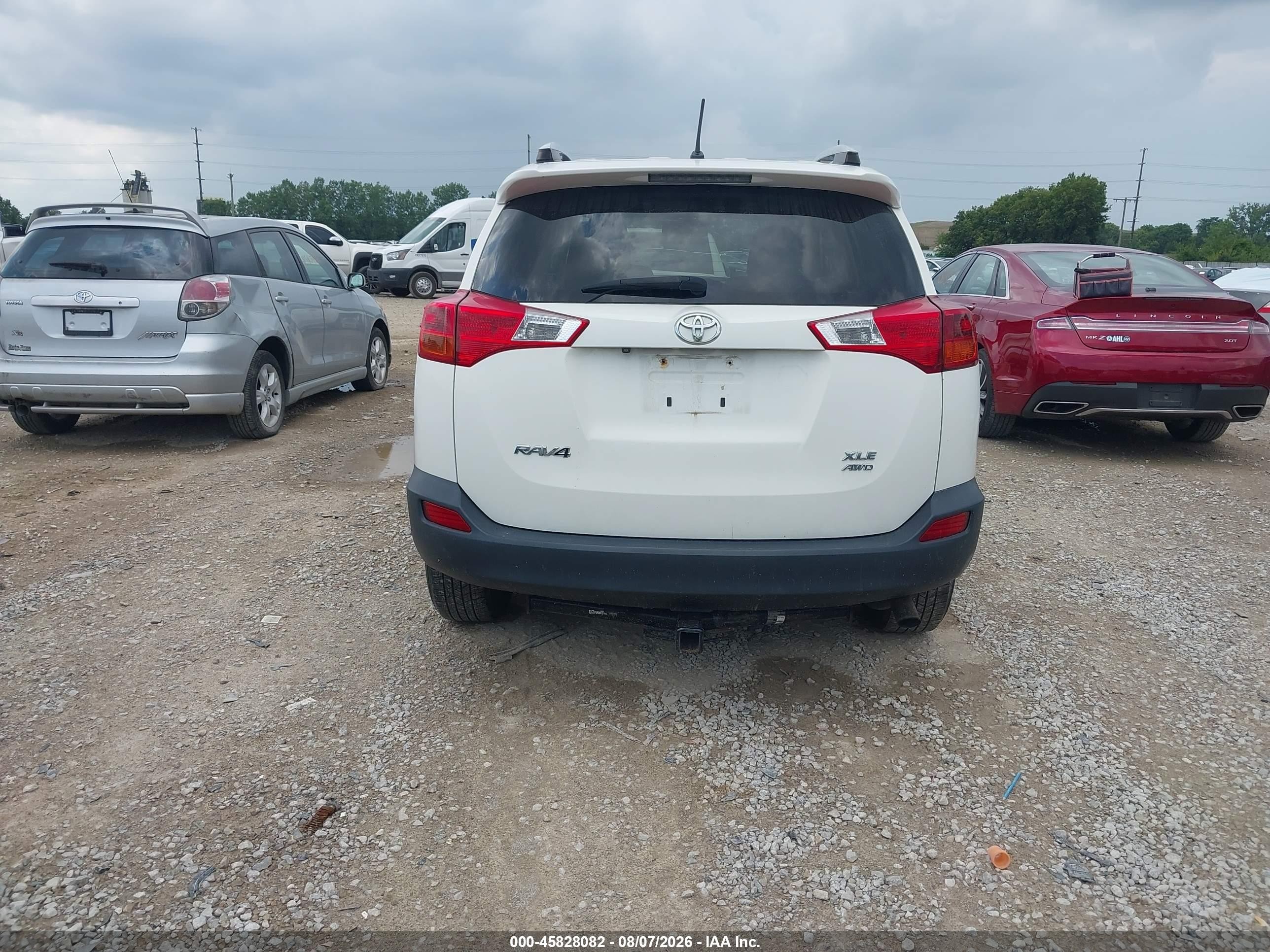 2013 Toyota Rav4 Xle White vin: JTMRFREV6D5005288
