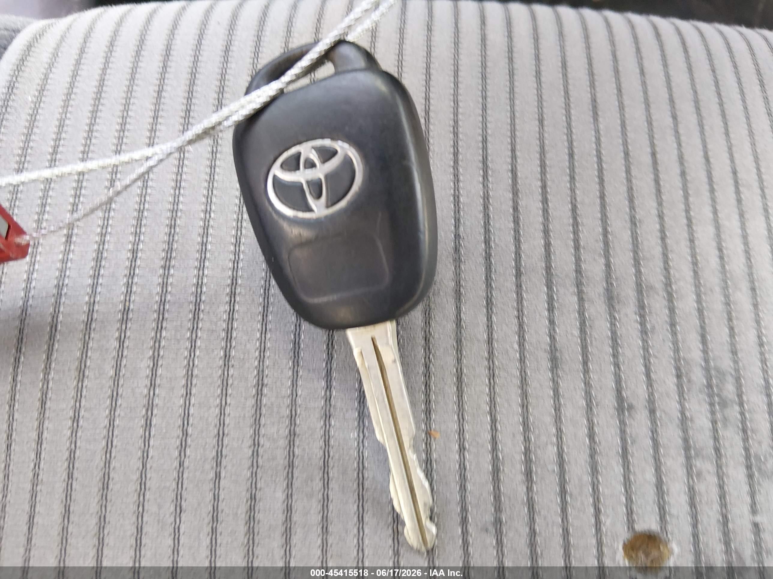 2013 Toyota Rav4 Xle Green vin: JTMRFREV6D5021314