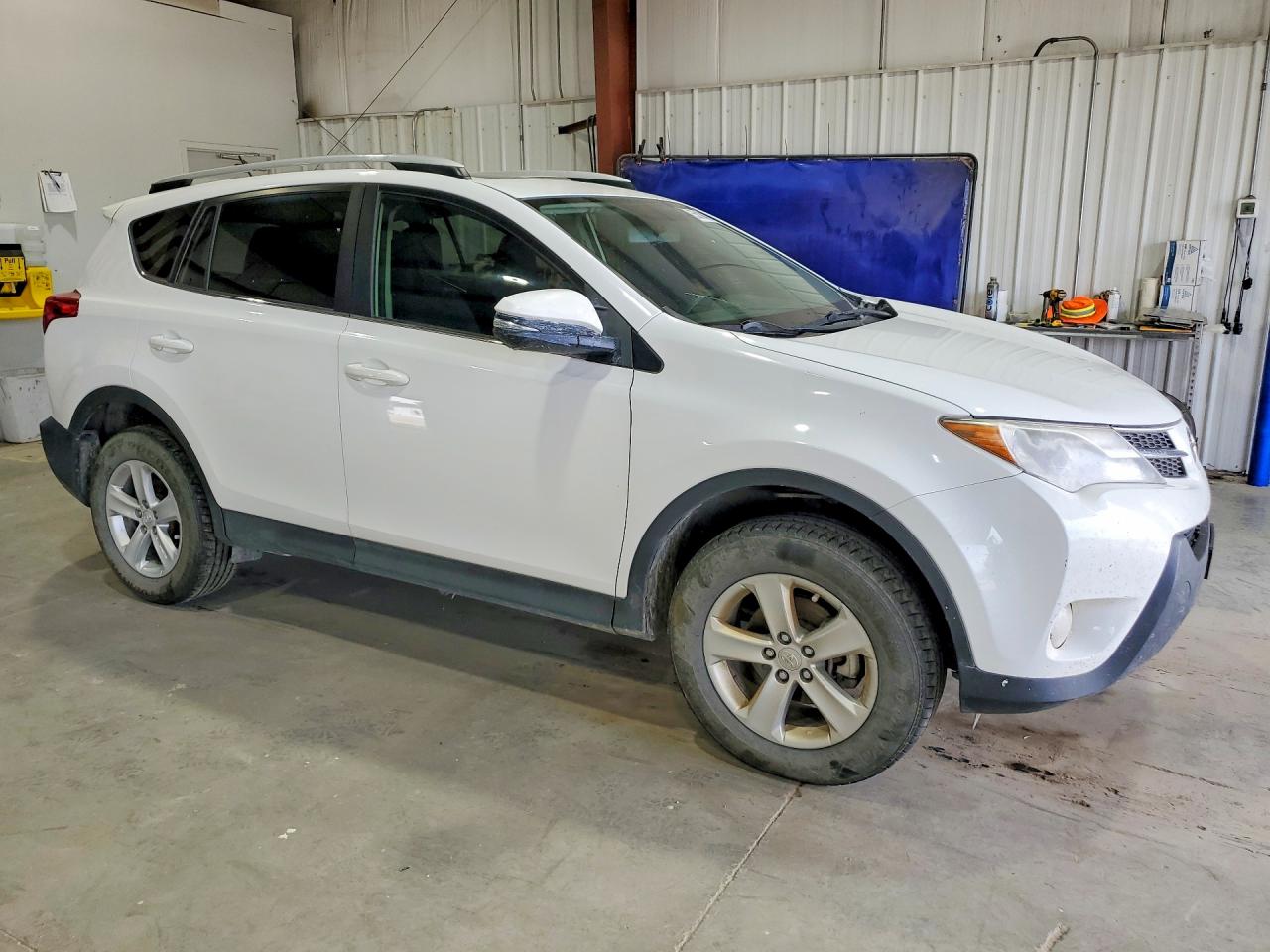 2013 Toyota Rav4 Xle White vin: JTMRFREV6D5022480