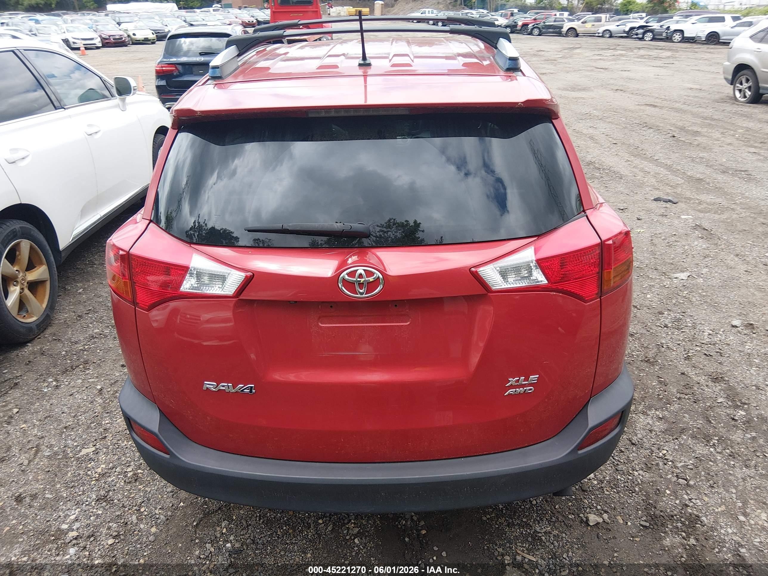 2013 Toyota Rav4 Xle Red vin: JTMRFREV6DD037602