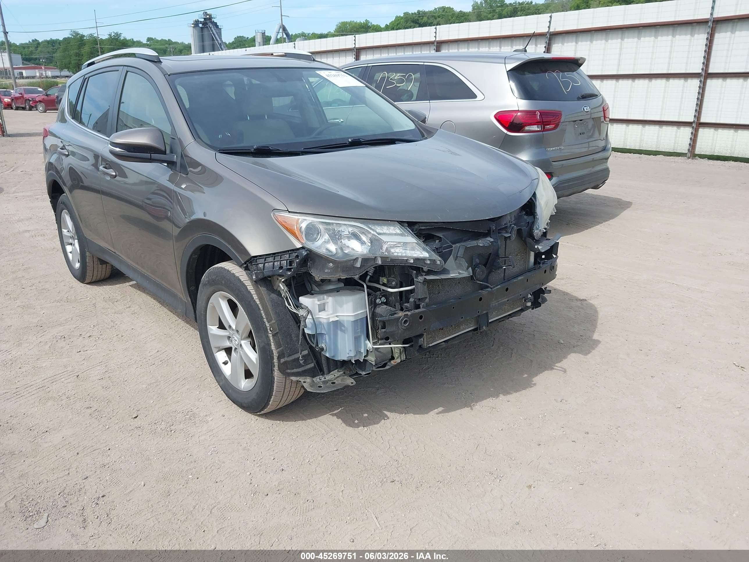 2014 Toyota Rav4 Xle Gray vin: JTMRFREV6ED049704