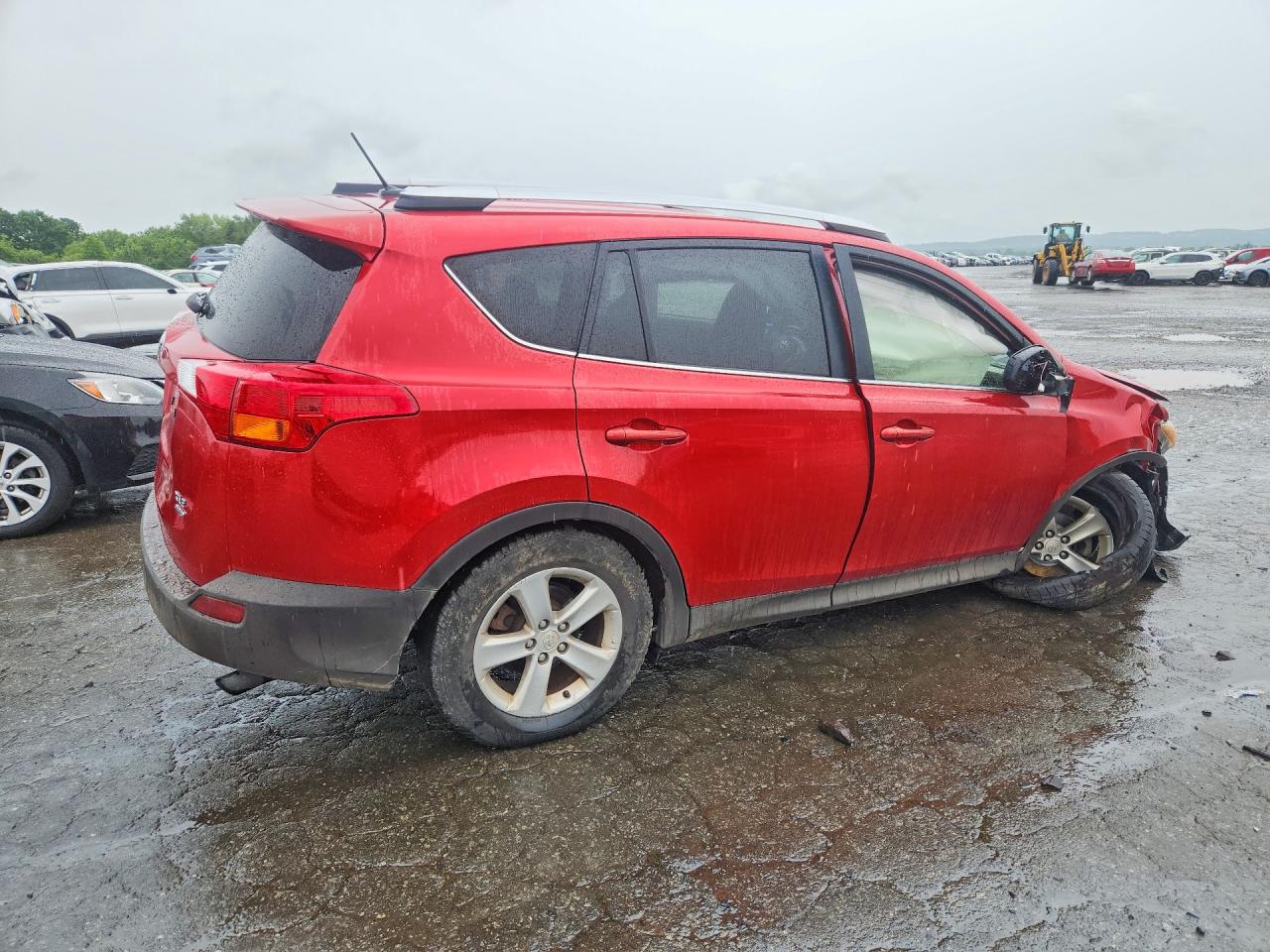 2014 Toyota Rav4 Xle Красный vin: JTMRFREV6EJ002528
