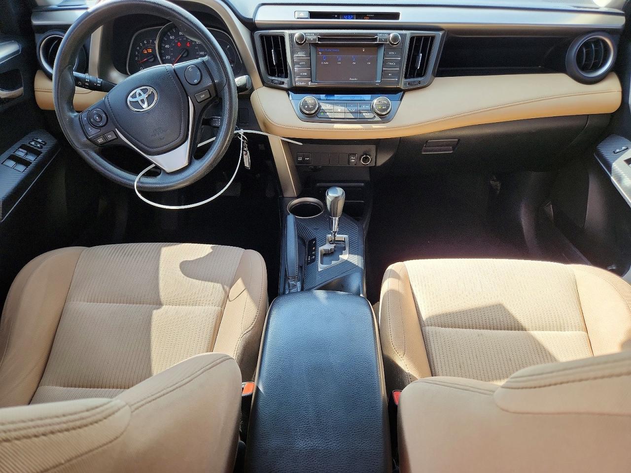 2015 Toyota Rav4 Xle Белый vin: JTMRFREV6FD099570