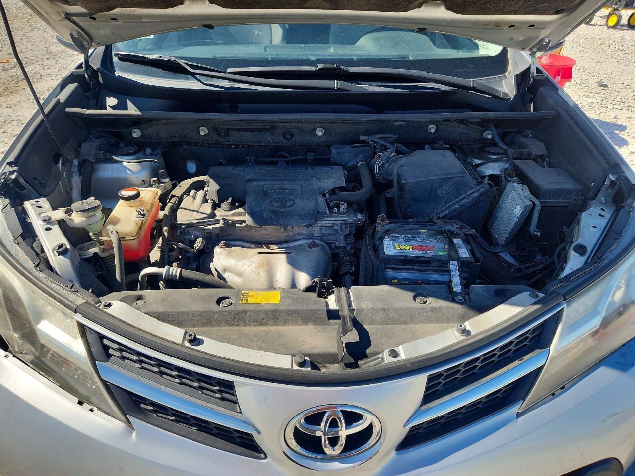 2015 Toyota Rav4 Xle Silver vin: JTMRFREV6FD099651