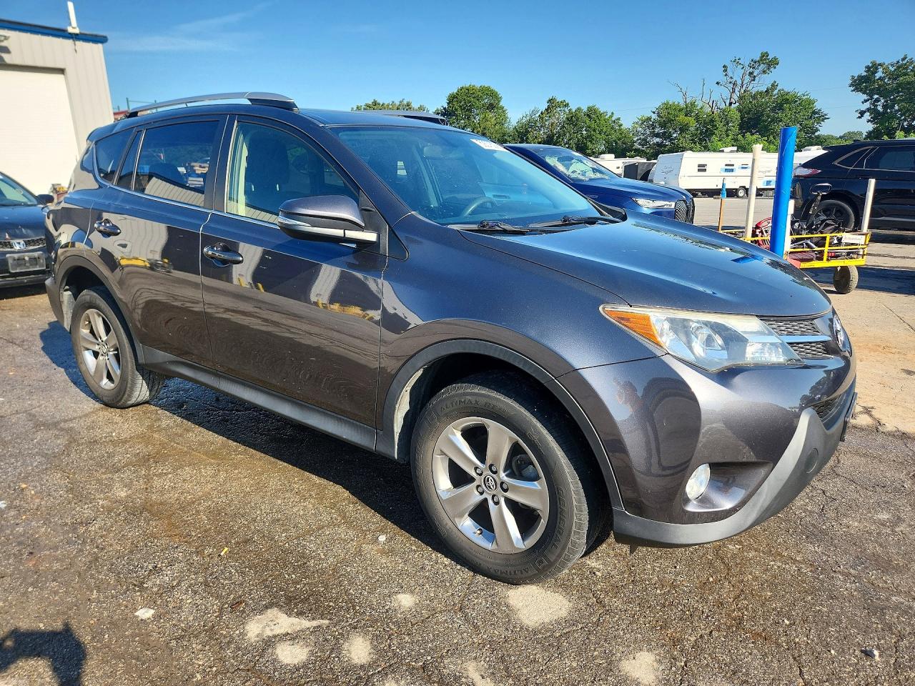 2015 Toyota Rav4 Xle Gray vin: JTMRFREV6FD152932