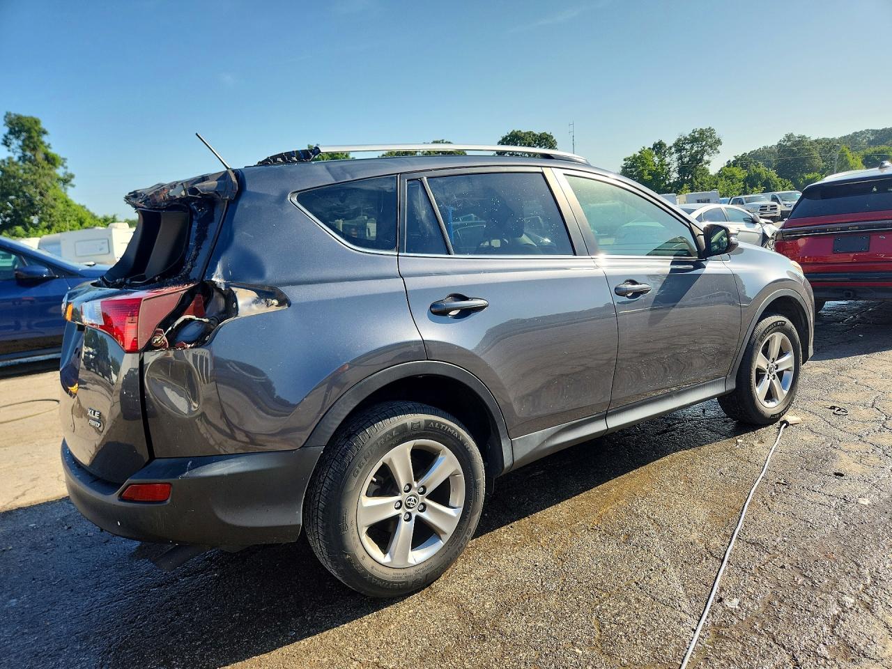 2015 Toyota Rav4 Xle Gray vin: JTMRFREV6FD152932