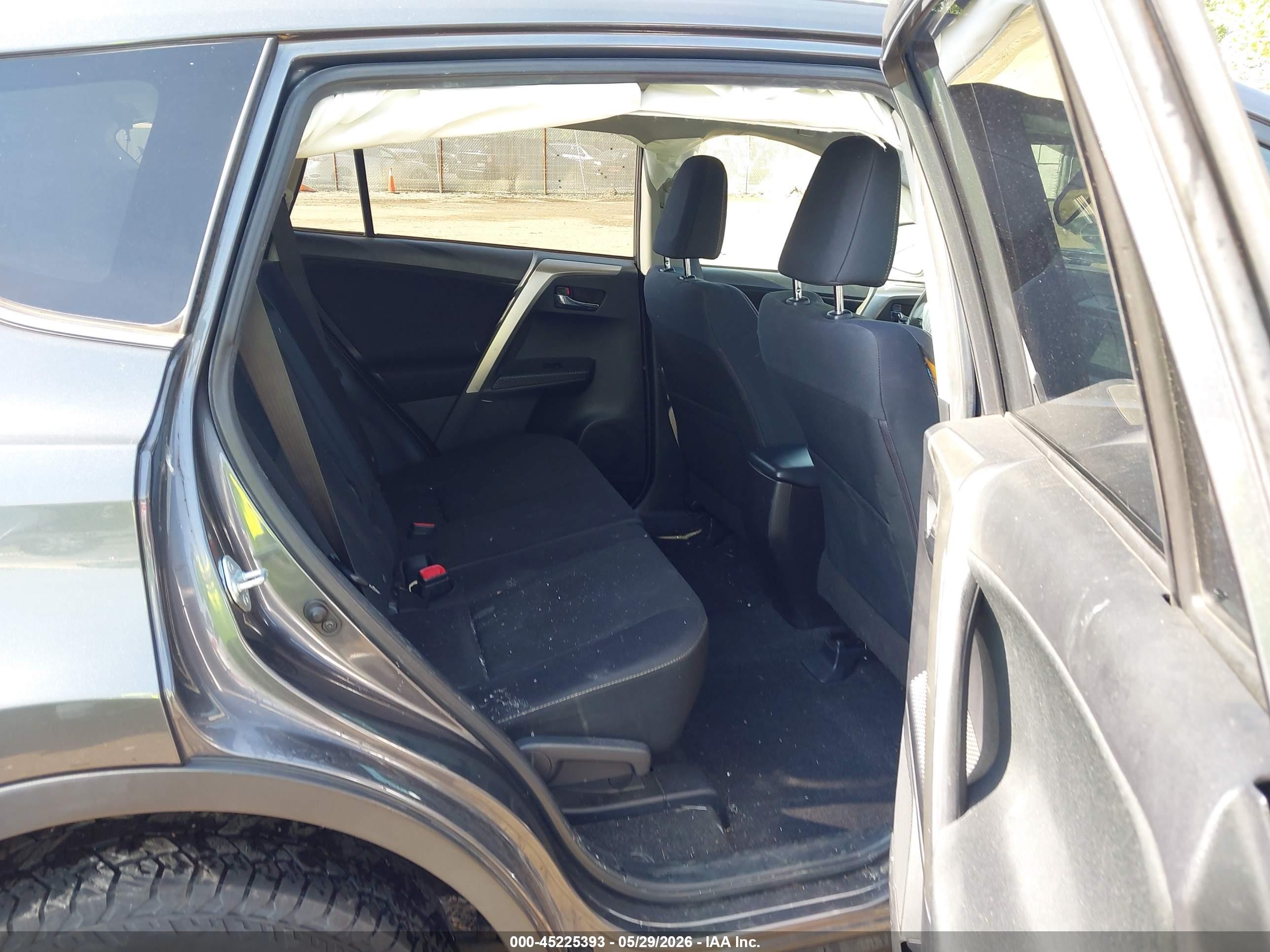 2015 Toyota Rav4 Xle Серый vin: JTMRFREV6FD153451
